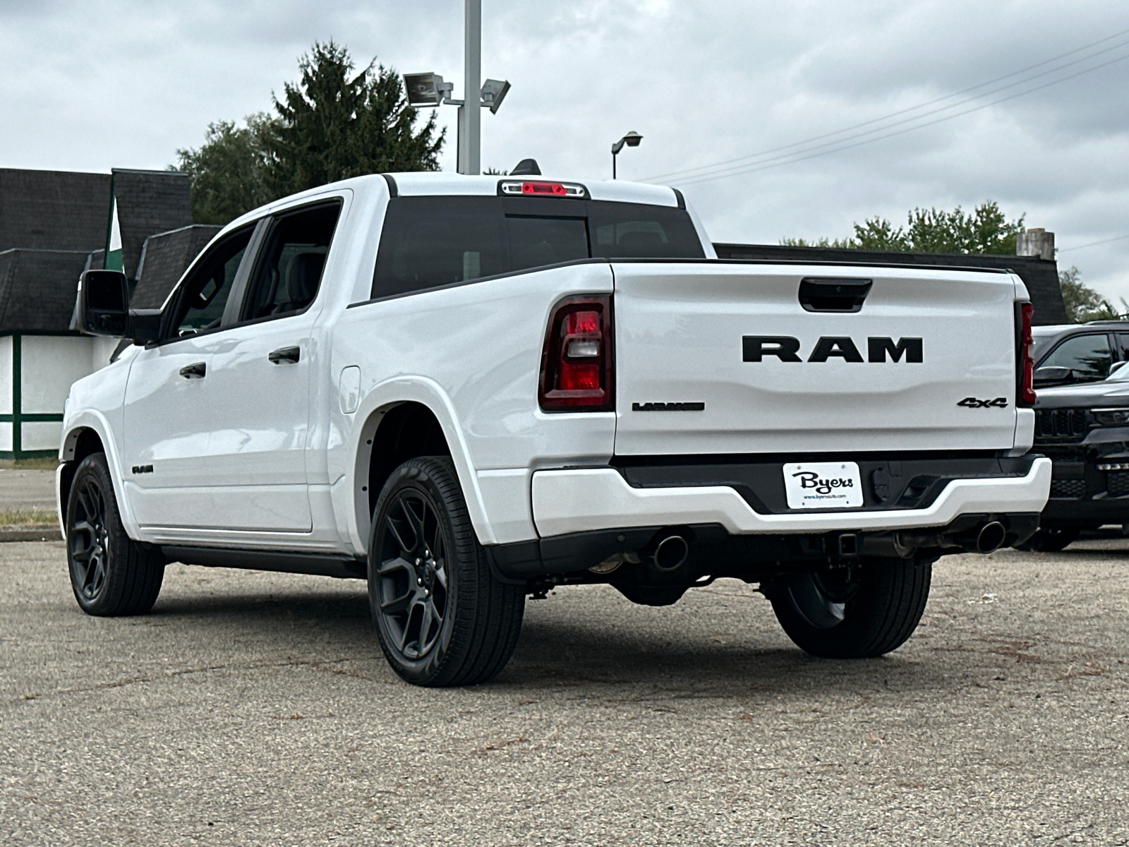 2025 Ram 1500 Laramie 4