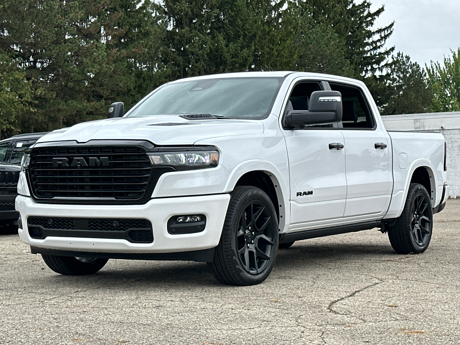 2025 Ram 1500 Laramie 5