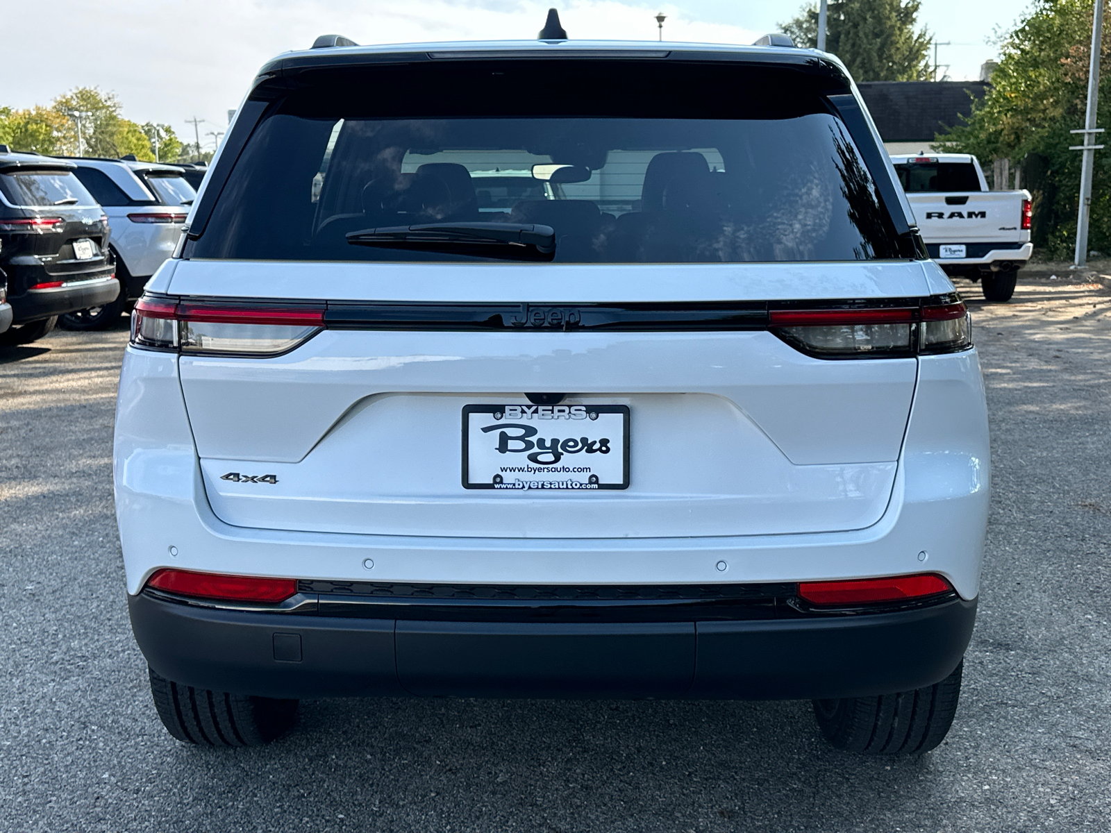 2025 Jeep Grand Cherokee Altitude X 34