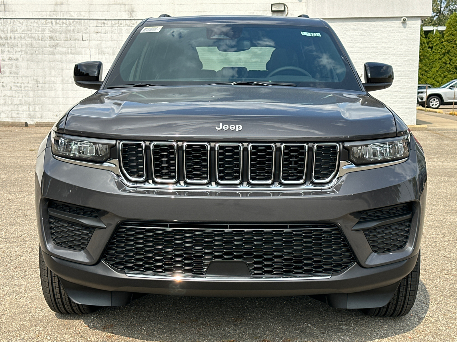 2025 Jeep Grand Cherokee Laredo X 34