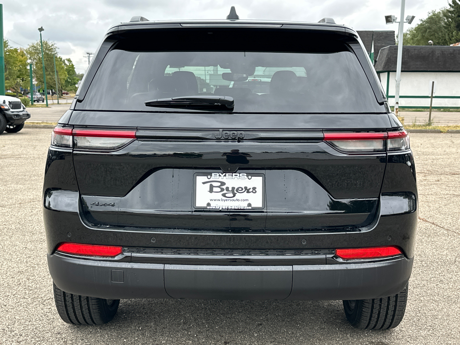 2025 Jeep Grand Cherokee Altitude X 33