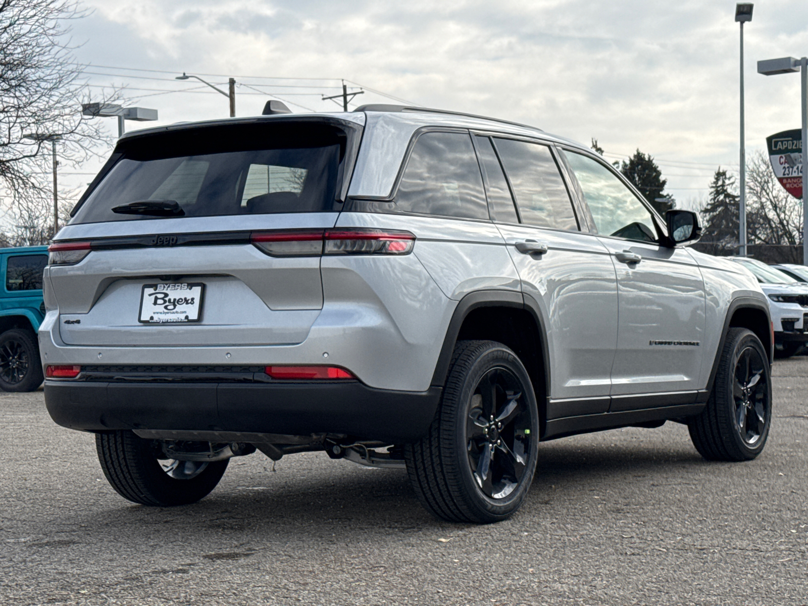 2025 Jeep Grand Cherokee Altitude X 3