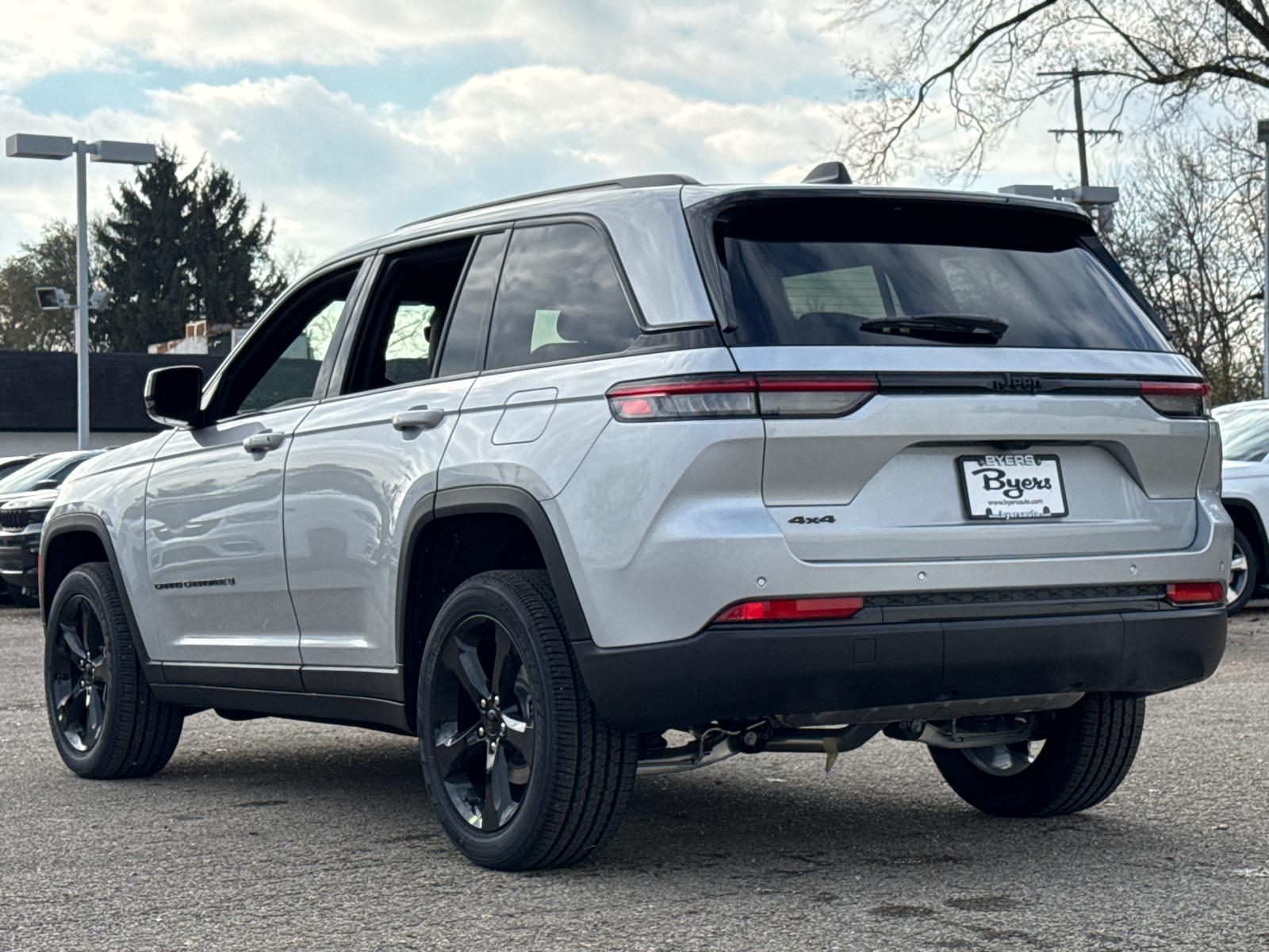 2025 Jeep Grand Cherokee Altitude X 4