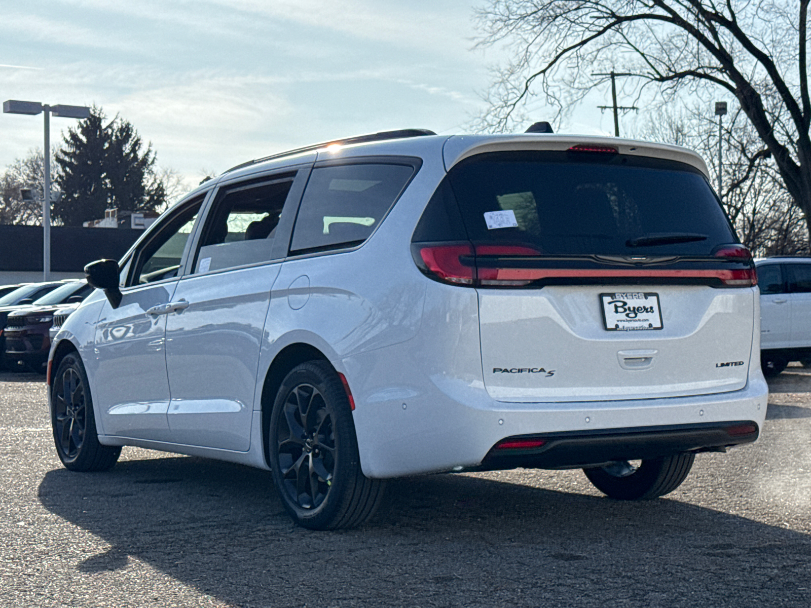 2025 Chrysler Pacifica Limited 4