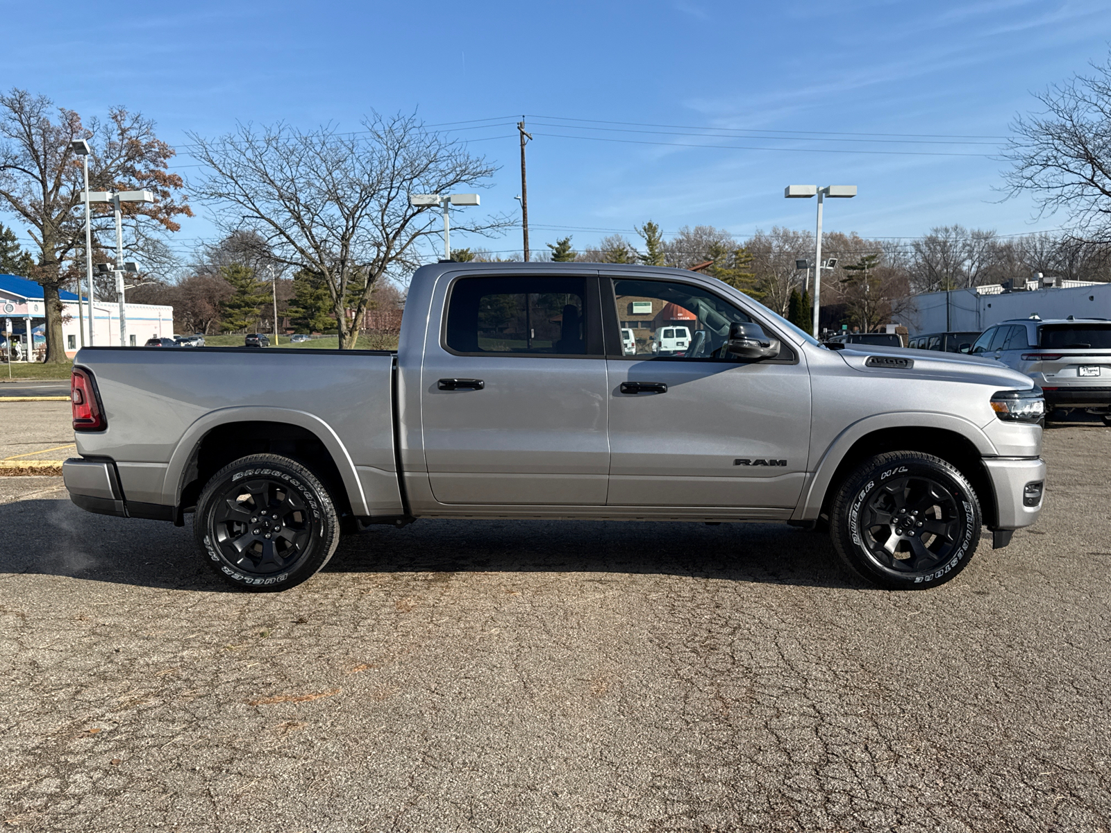 2025 Ram 1500 Big Horn/Lone Star 2