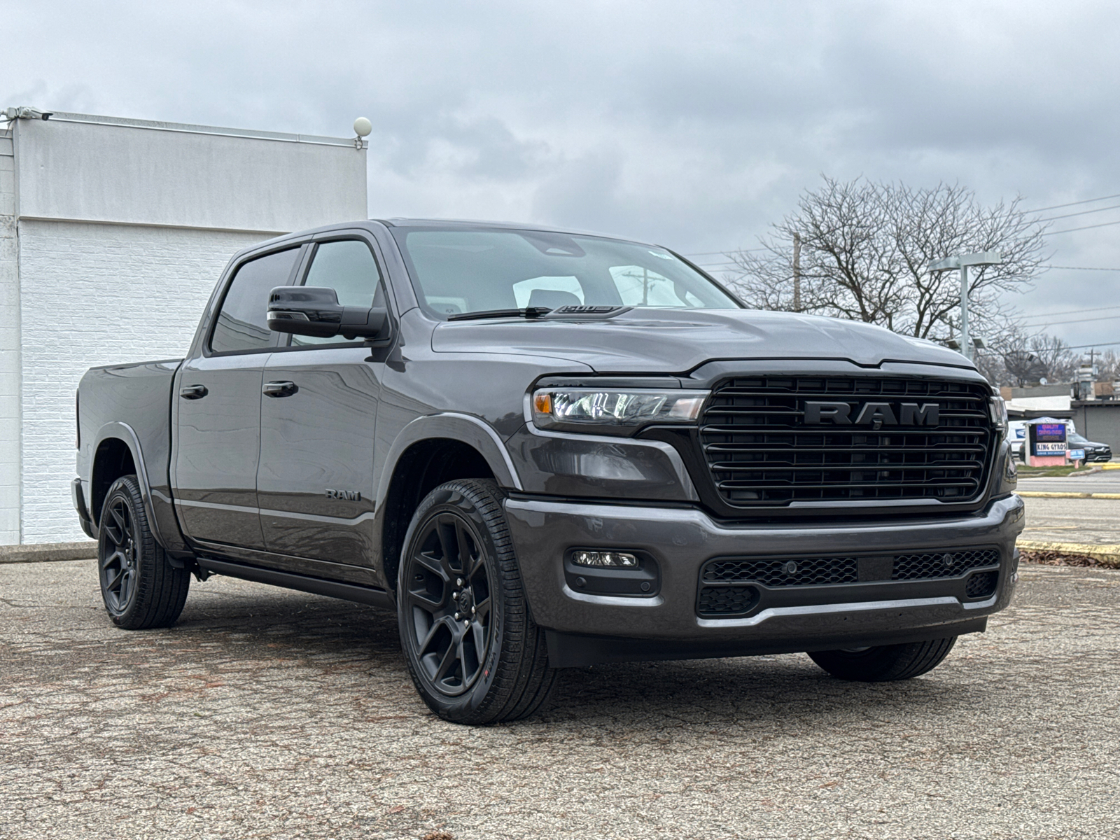 2025 Ram 1500 Laramie 1