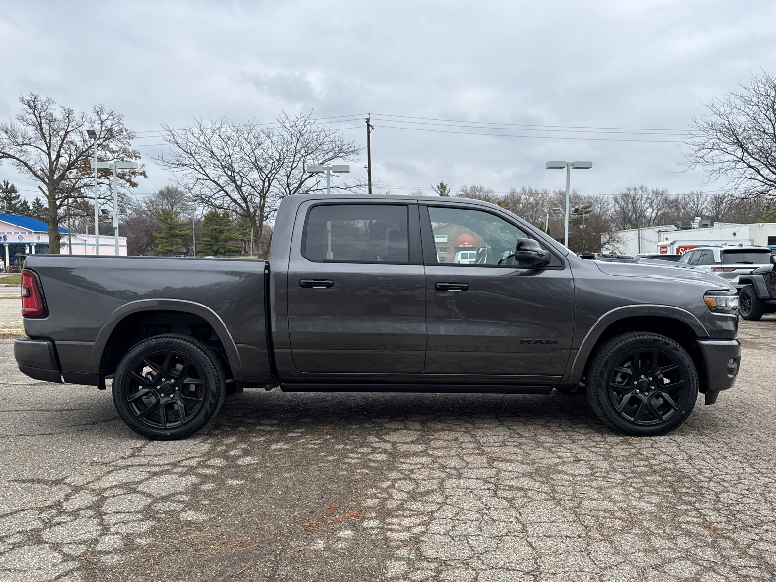 2025 Ram 1500 Laramie 2