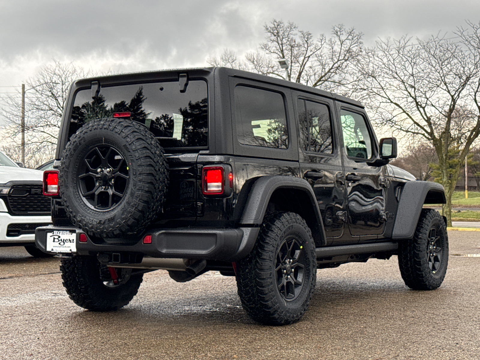 2025 Jeep Wrangler Willys 3