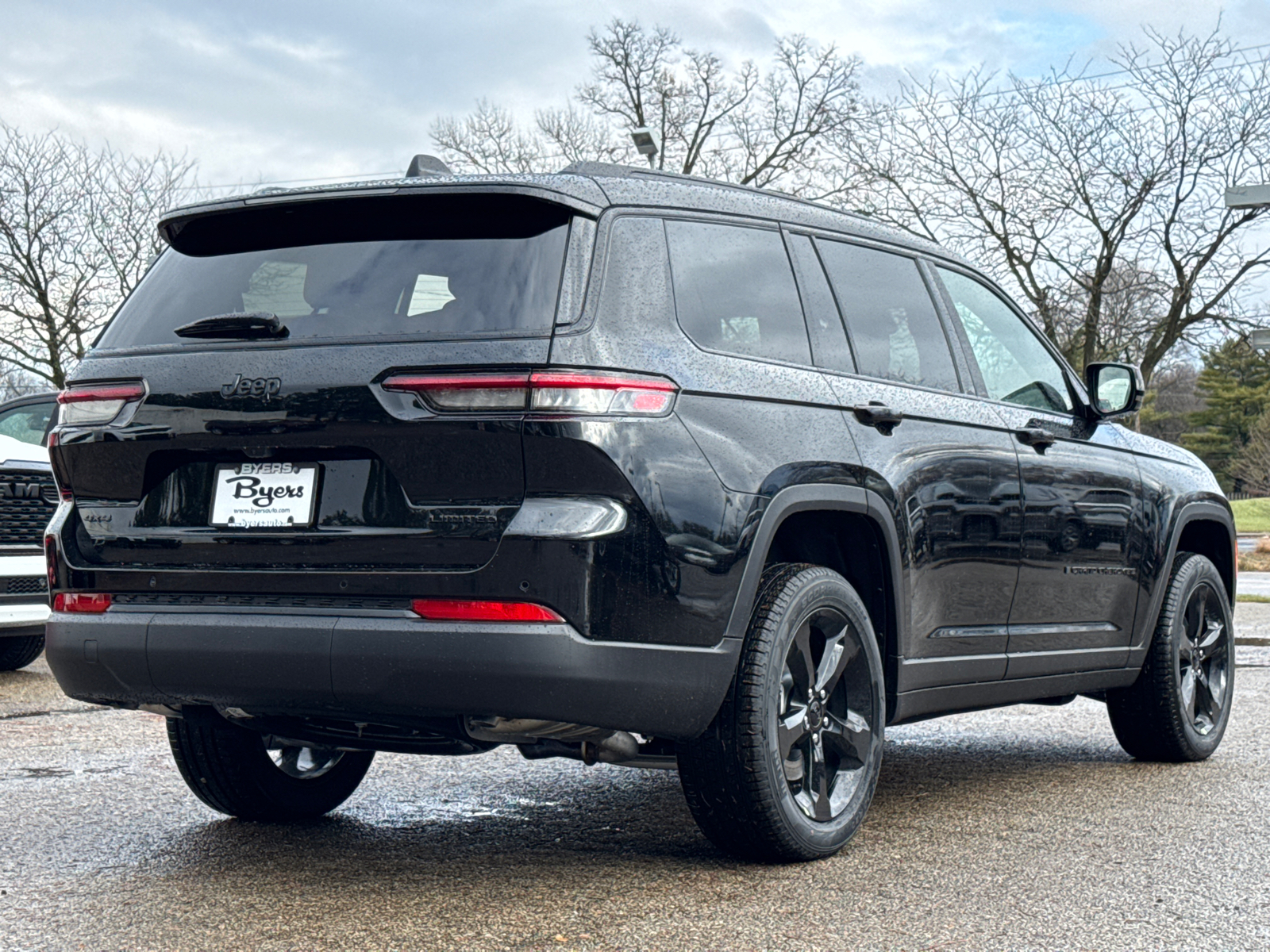 2025 Jeep Grand Cherokee L Limited 3