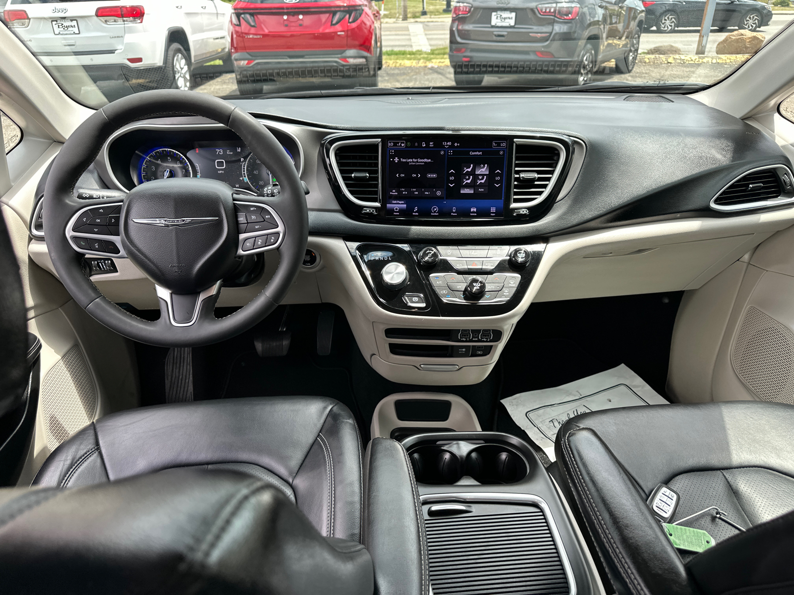 2022 Chrysler Pacifica Touring L 7