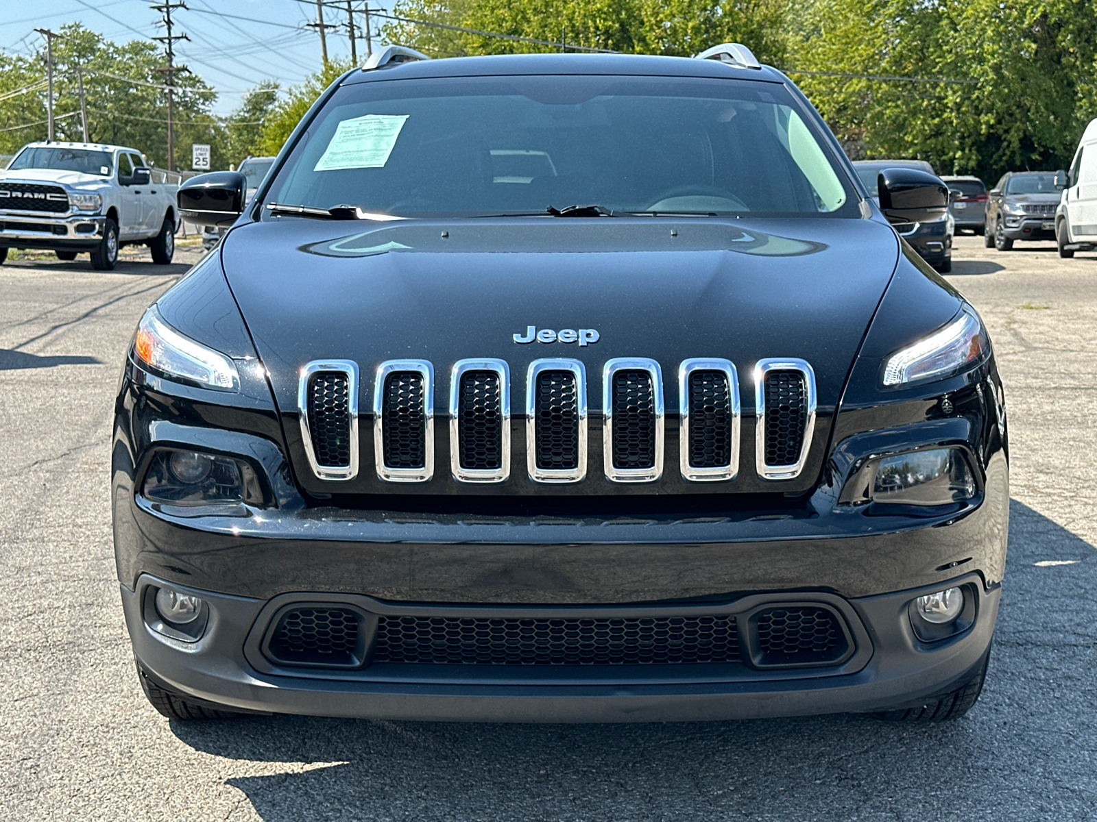 2018 Jeep Cherokee Latitude Plus 33