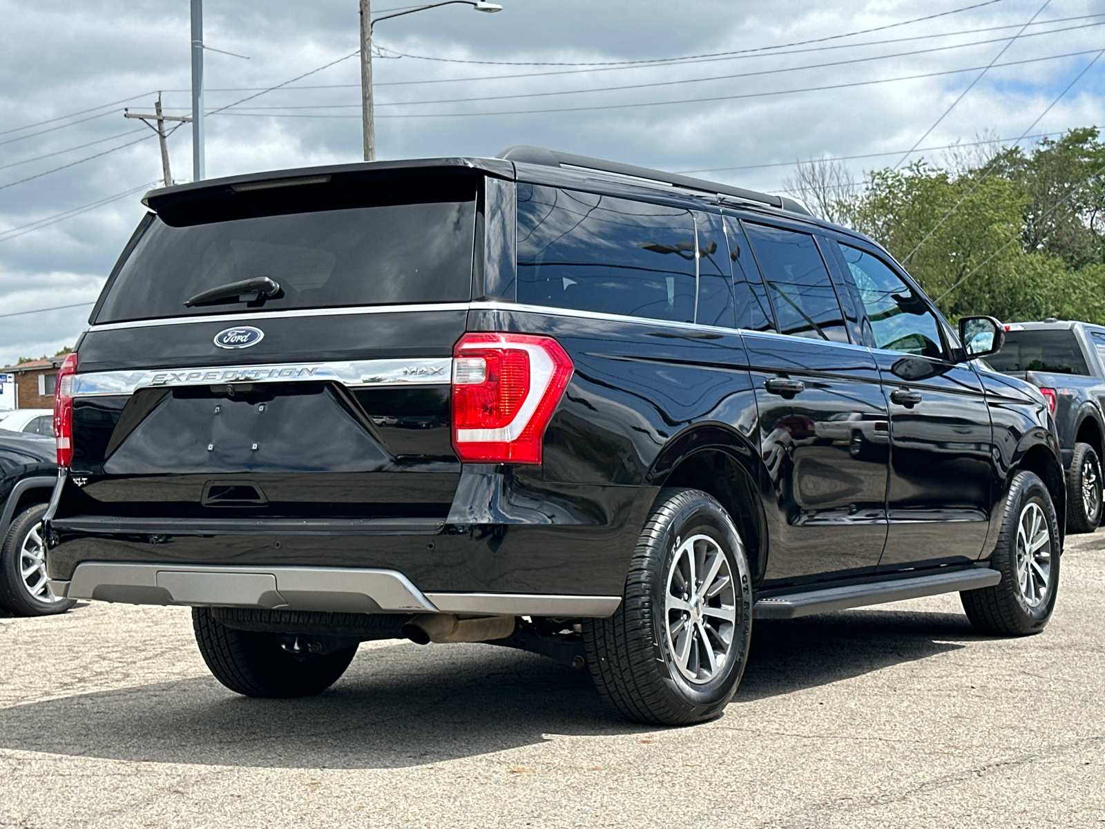 2021 Ford Expedition Max XLT 3