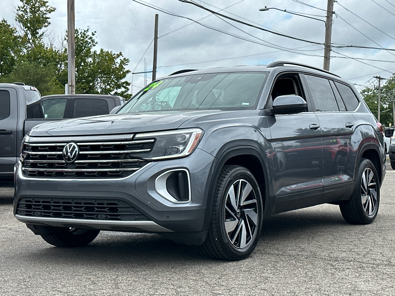 2024 Volkswagen Atlas 2.0T SE w/Technology 5