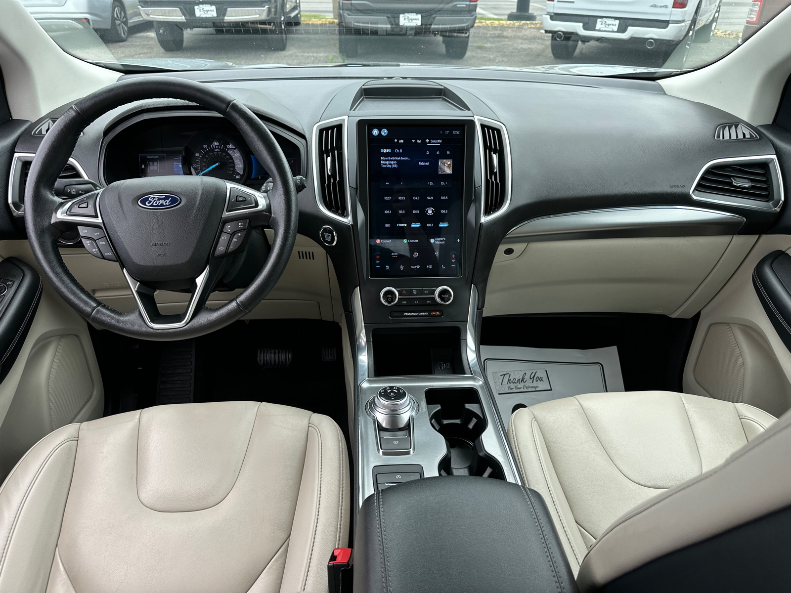 2022 Ford Edge Titanium 7