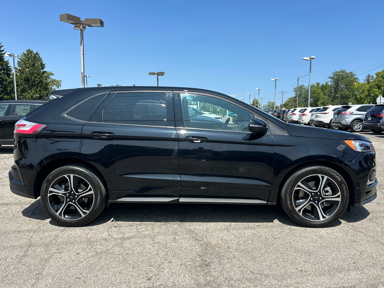 2021 Ford Edge ST 2