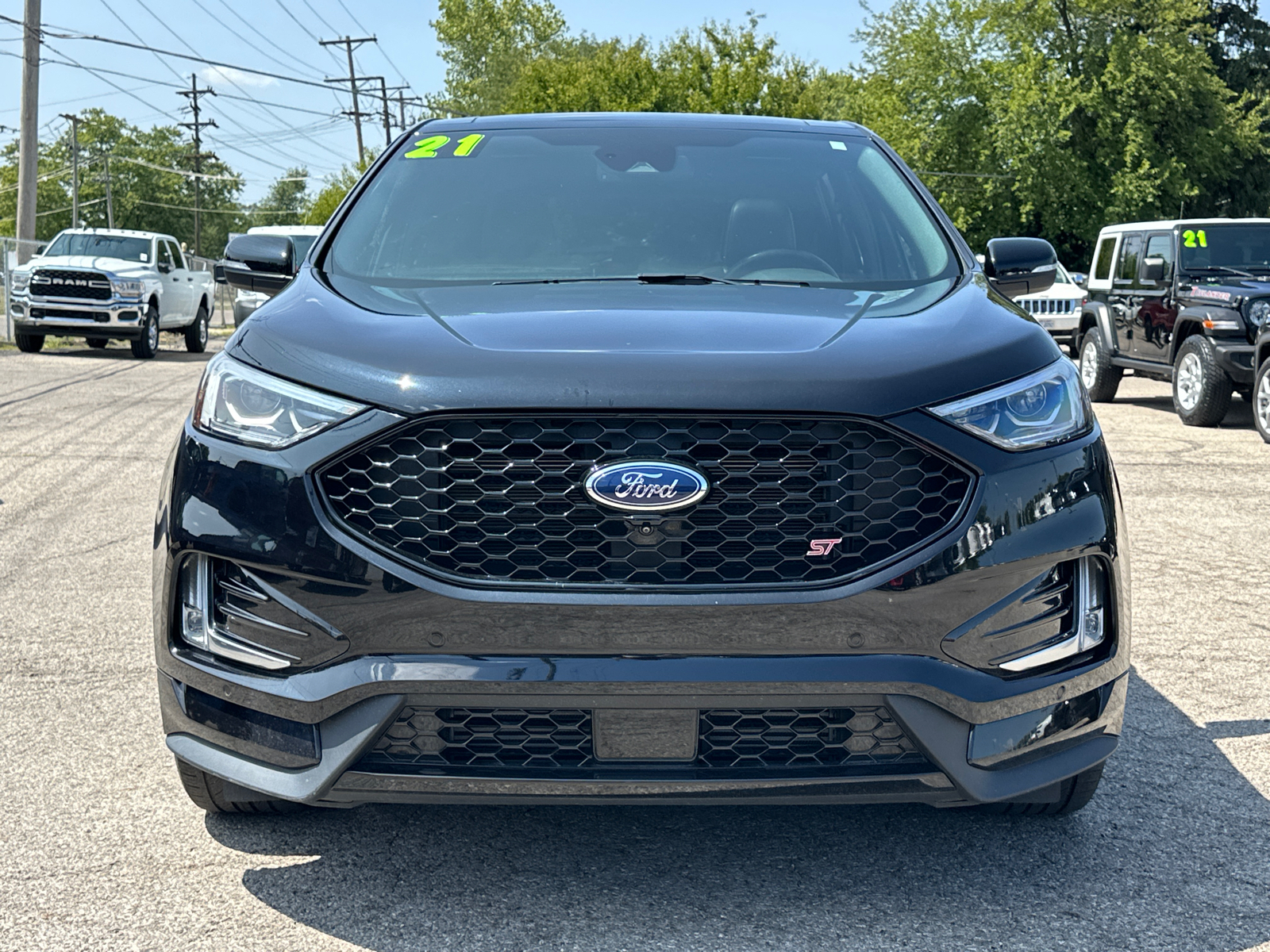 2021 Ford Edge ST 34