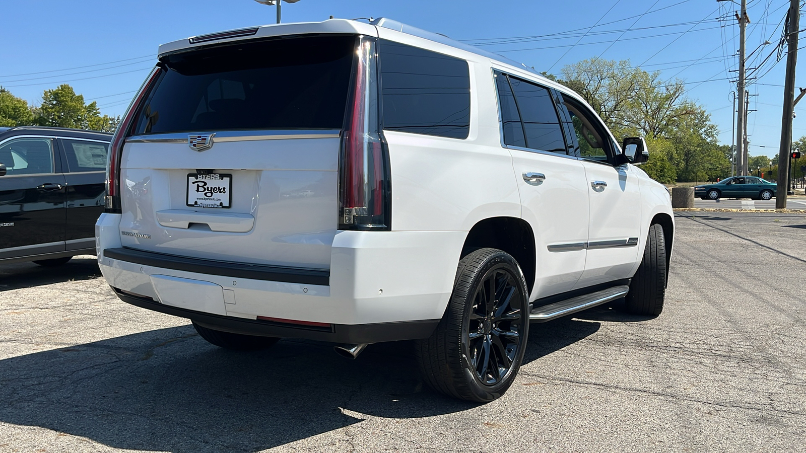 2017 Cadillac Escalade Luxury 4