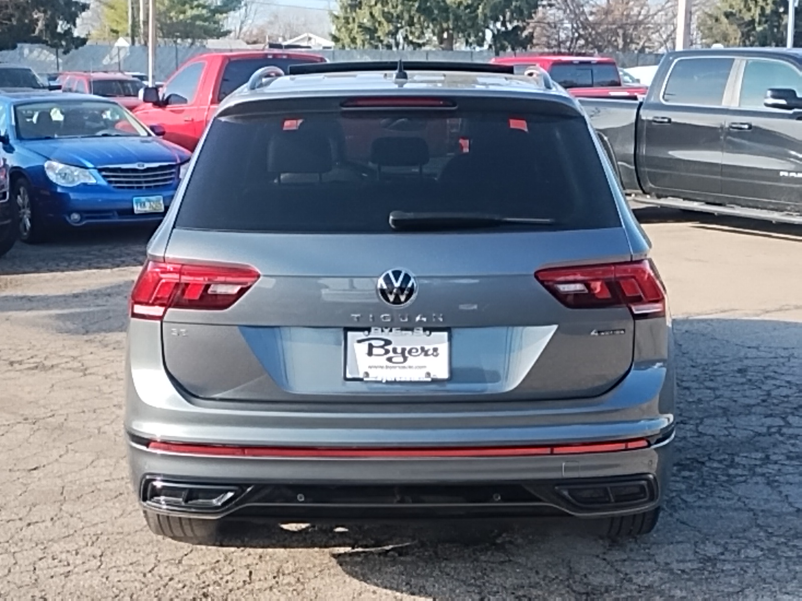 2022 Volkswagen Tiguan 2.0T SE R-Line Black 33