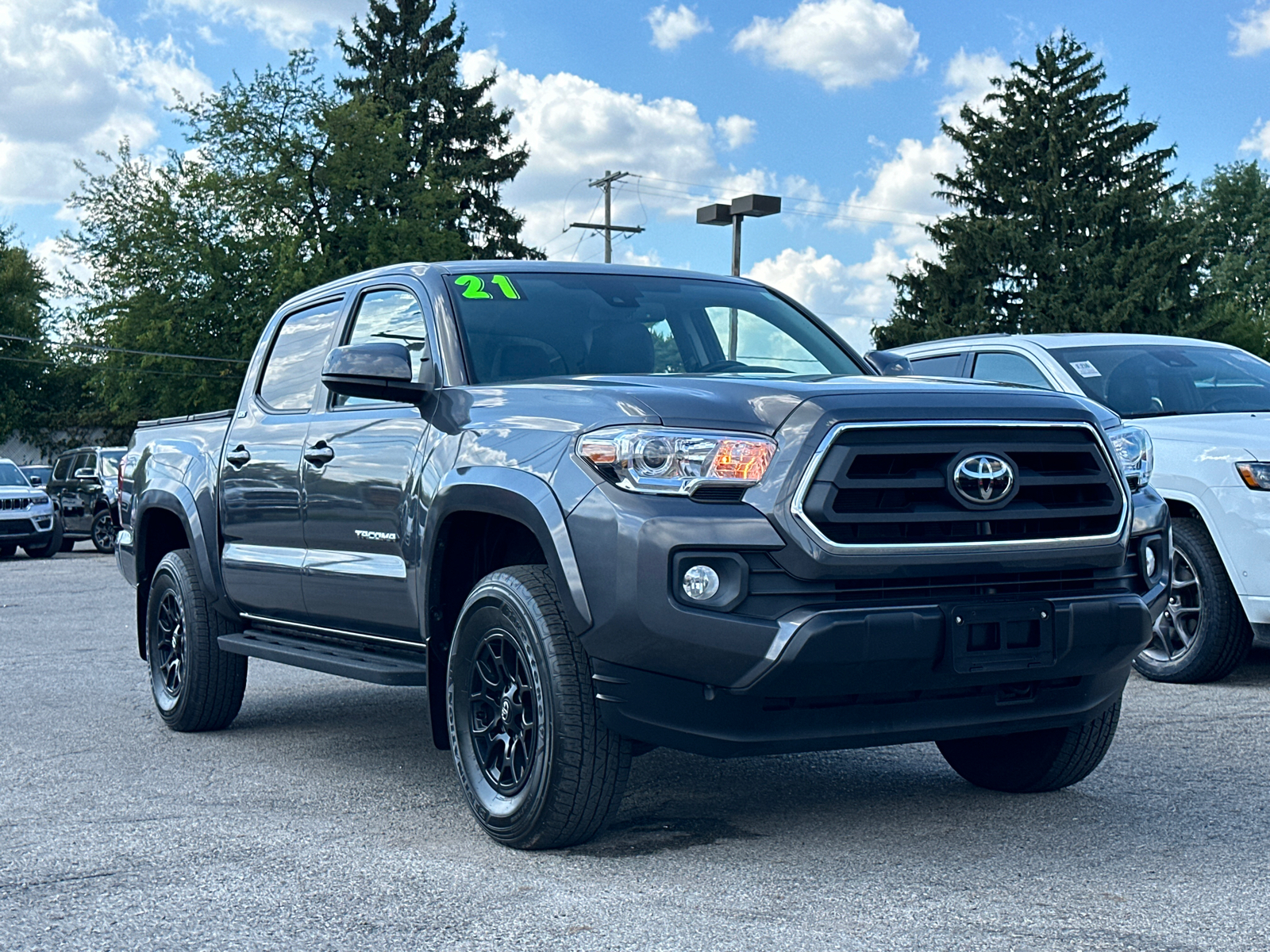 2021 Toyota Tacoma SR5 1