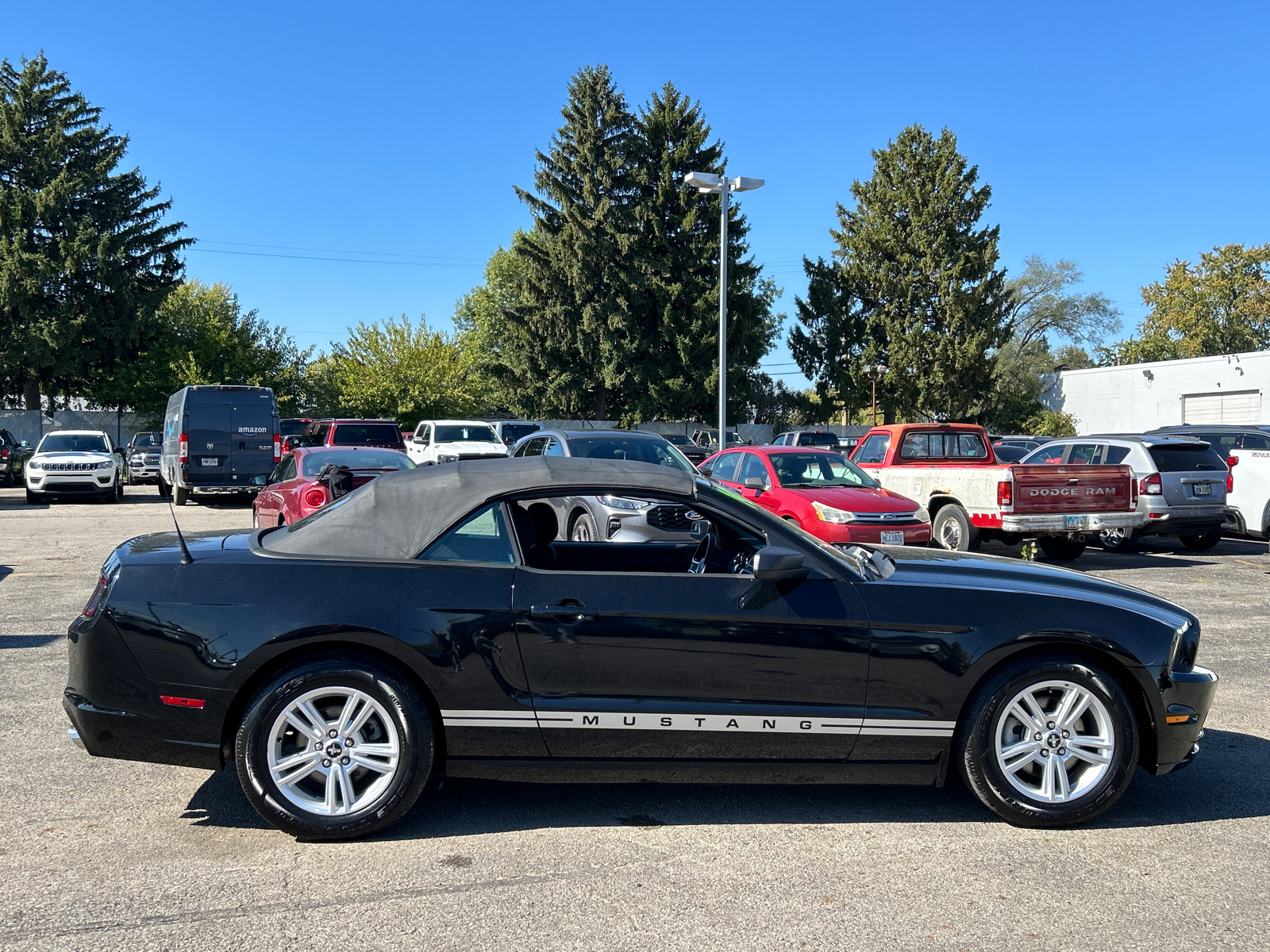 2014 Ford Mustang V6 2