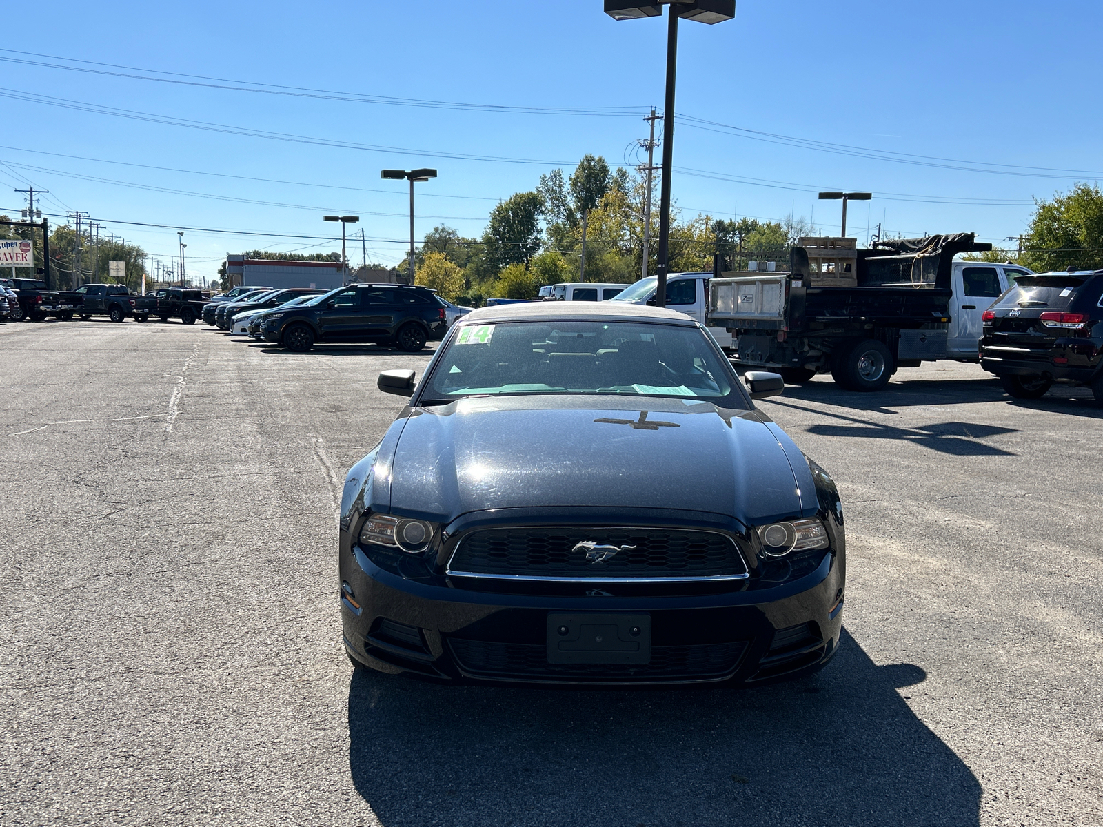 2014 Ford Mustang V6 28