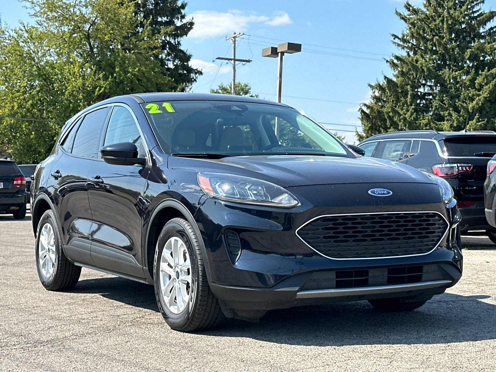 2021 Ford Escape SE Hybrid 1