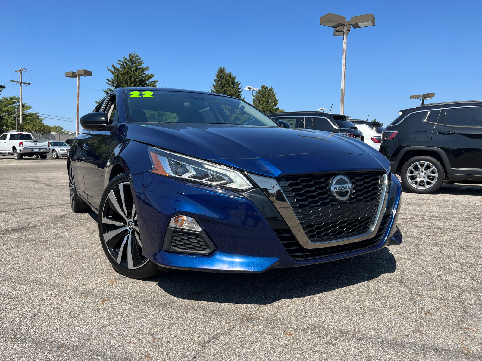 2022 Nissan Altima 2.5 SR 1