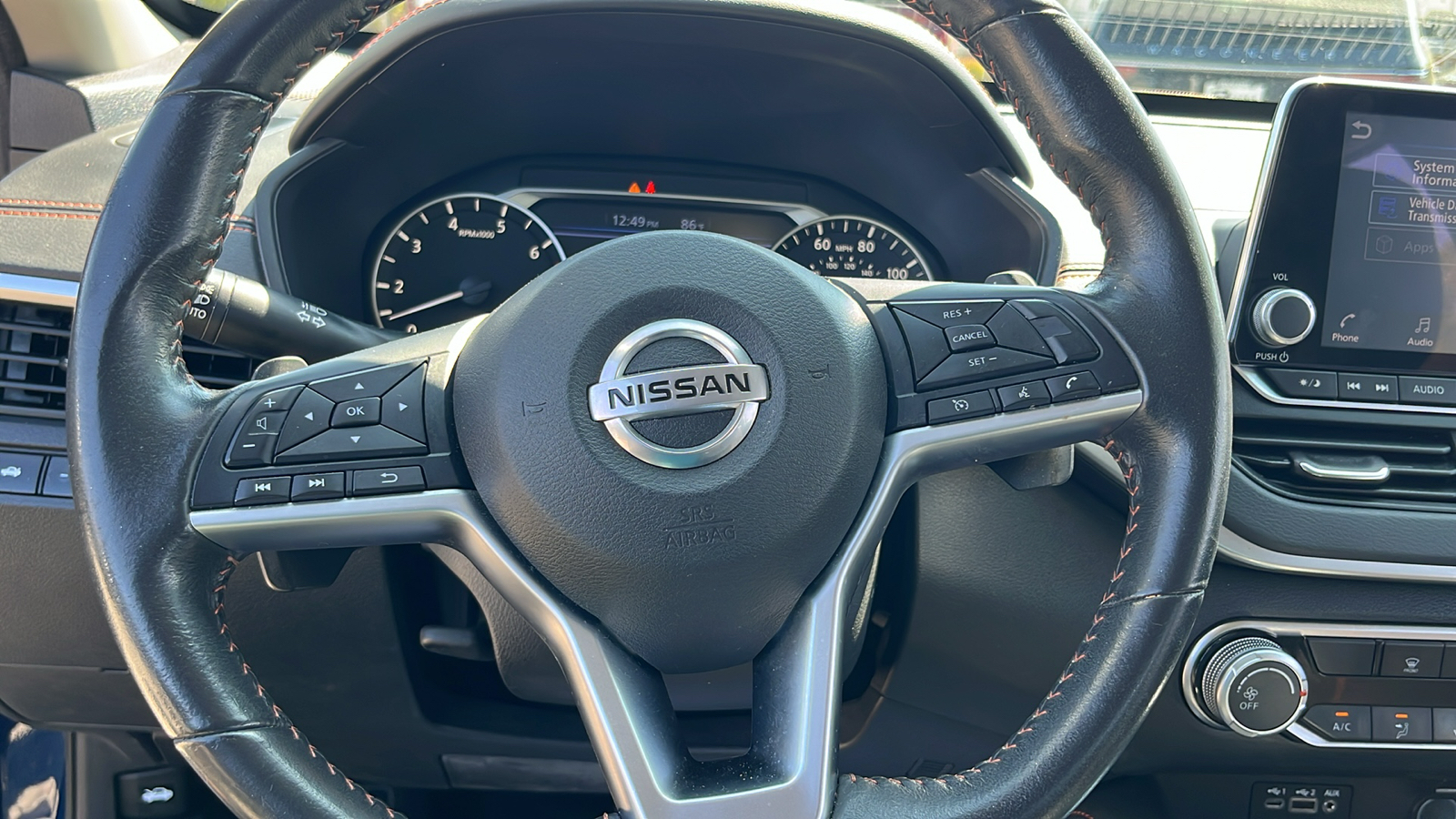 2022 Nissan Altima 2.5 SR 28