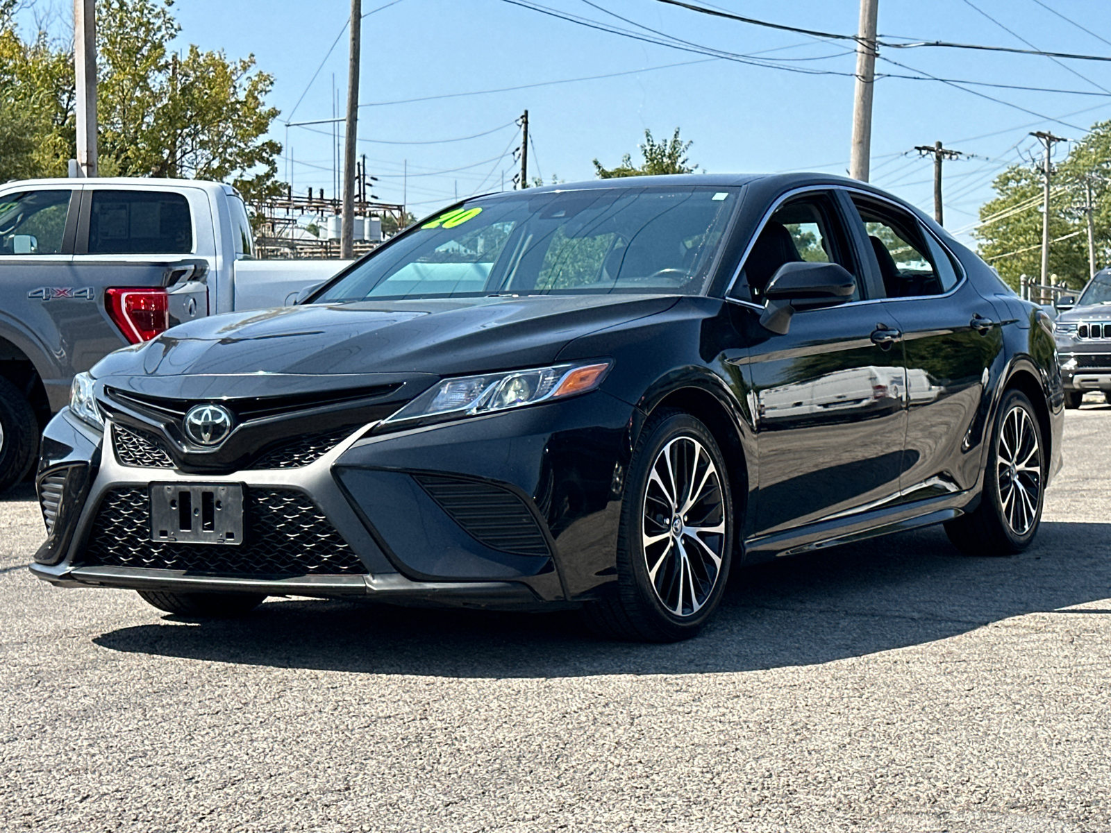 2020 Toyota Camry SE 5