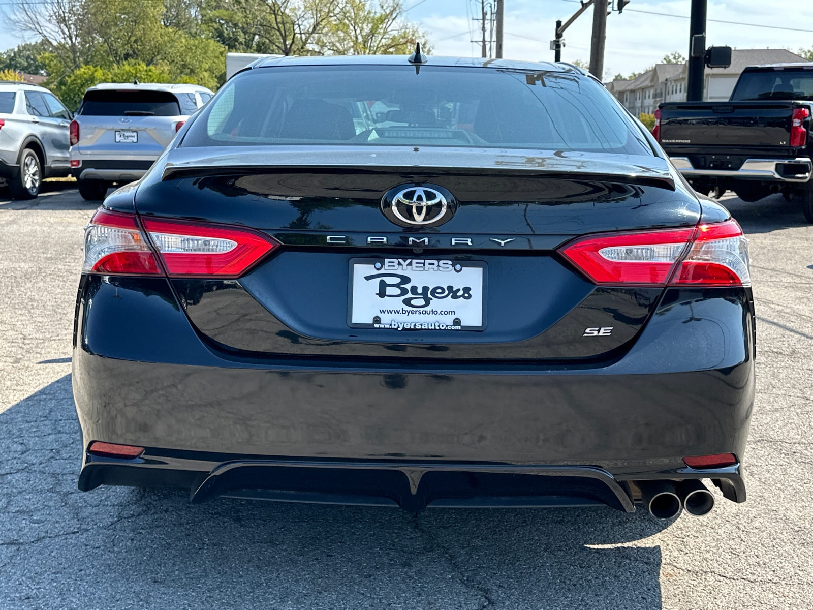 2020 Toyota Camry SE 29