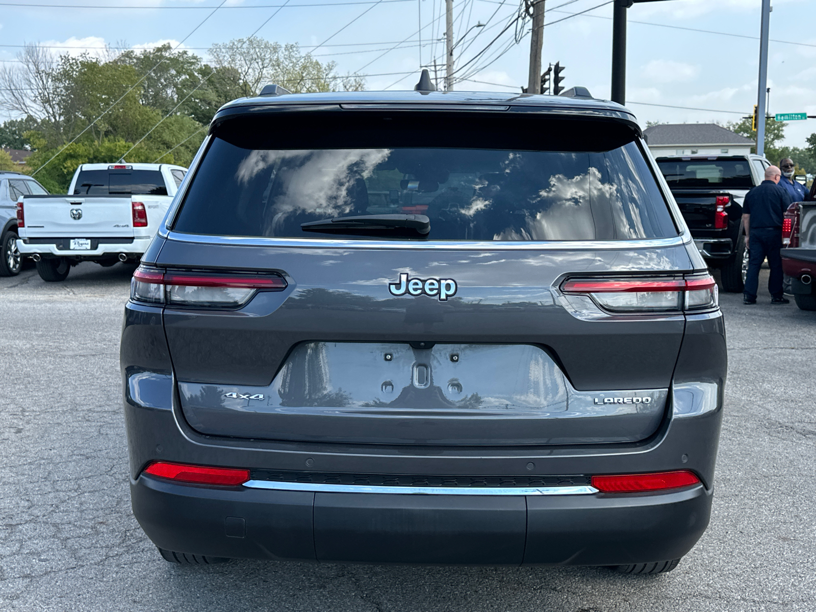 2023 Jeep Grand Cherokee L Laredo 33