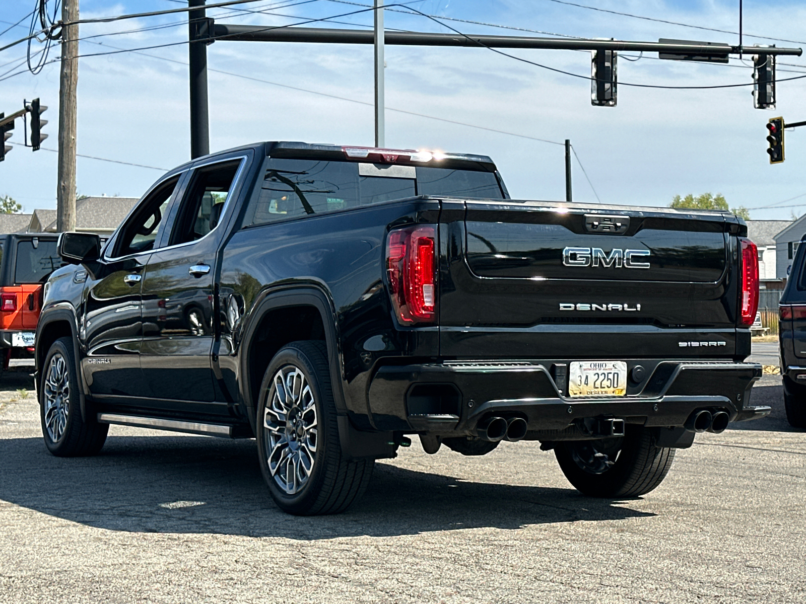 2023 GMC Sierra 1500 Denali Ultimate 4