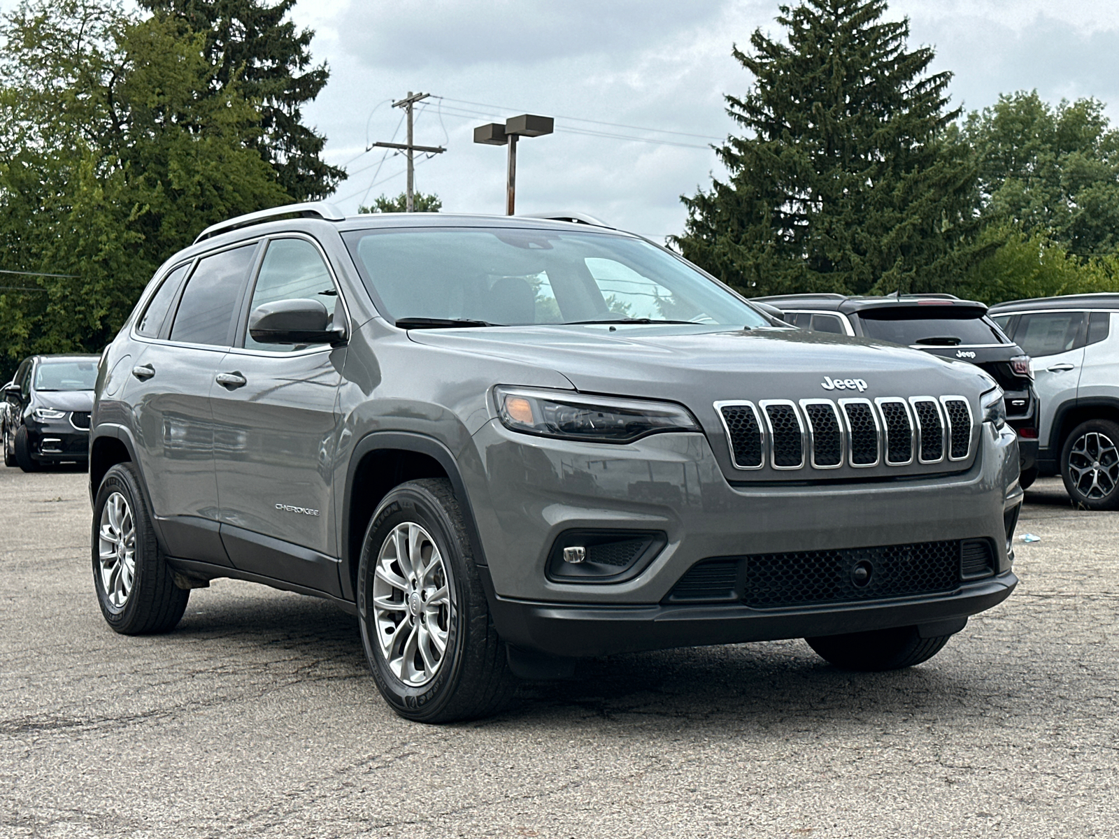 2021 Jeep Cherokee Latitude Lux 1