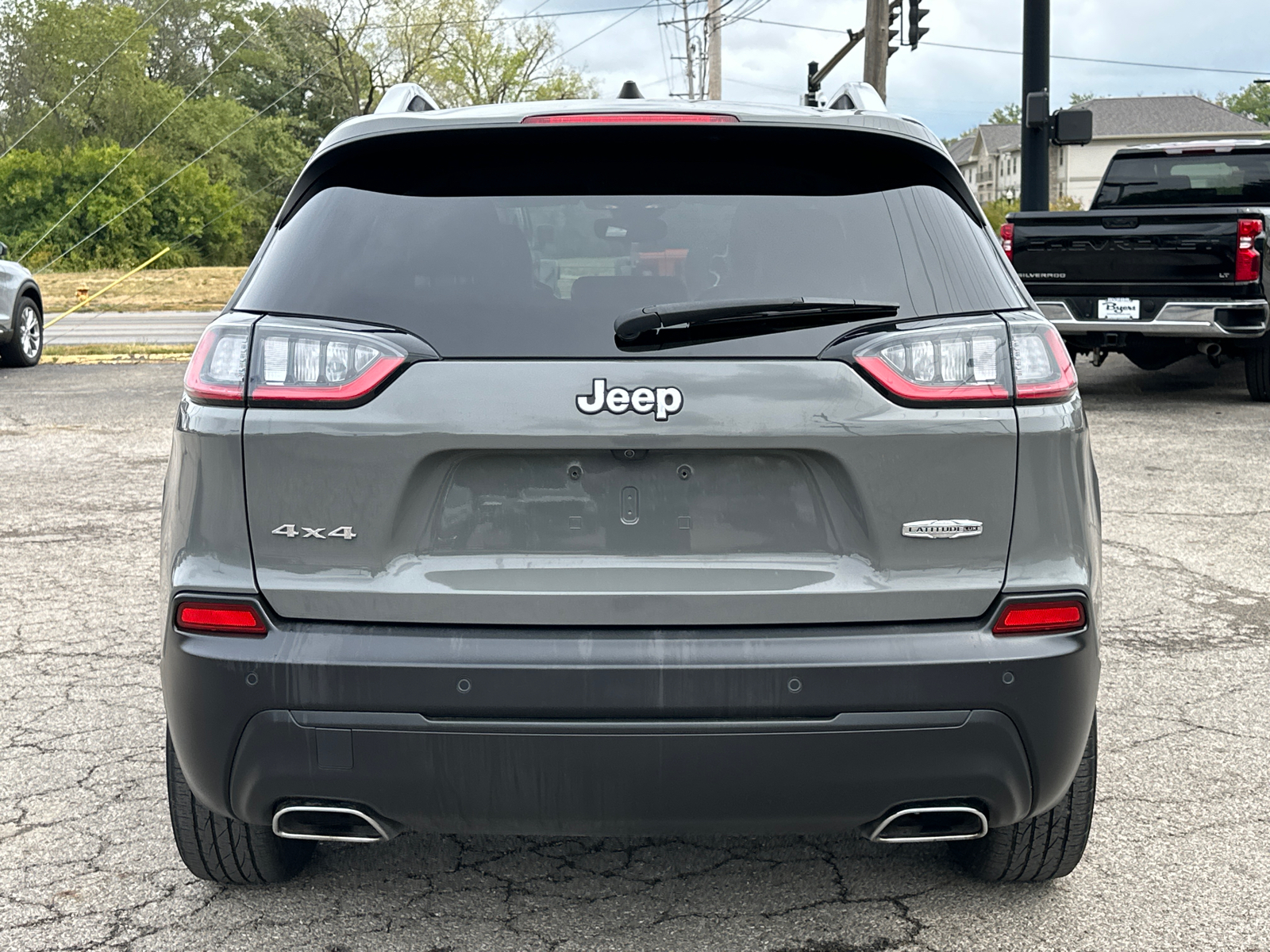 2021 Jeep Cherokee Latitude Lux 33