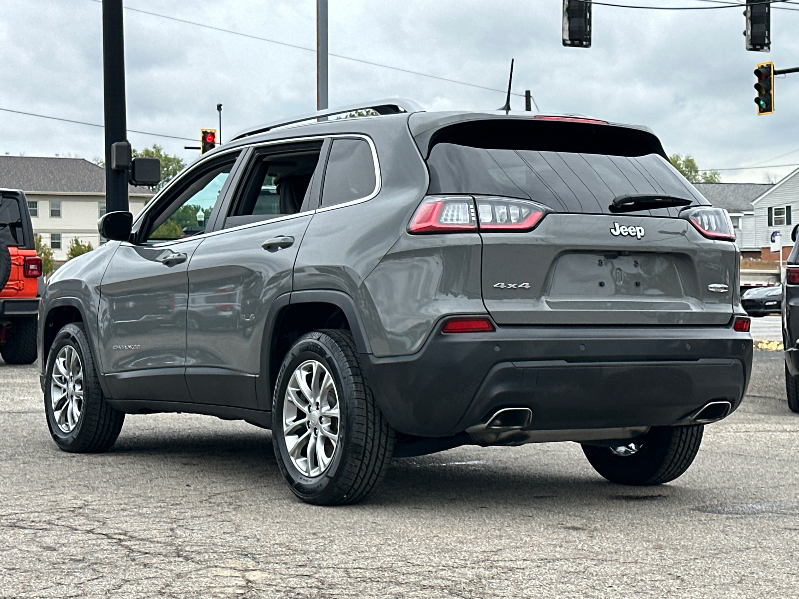 2021 Jeep Cherokee Latitude Lux 4