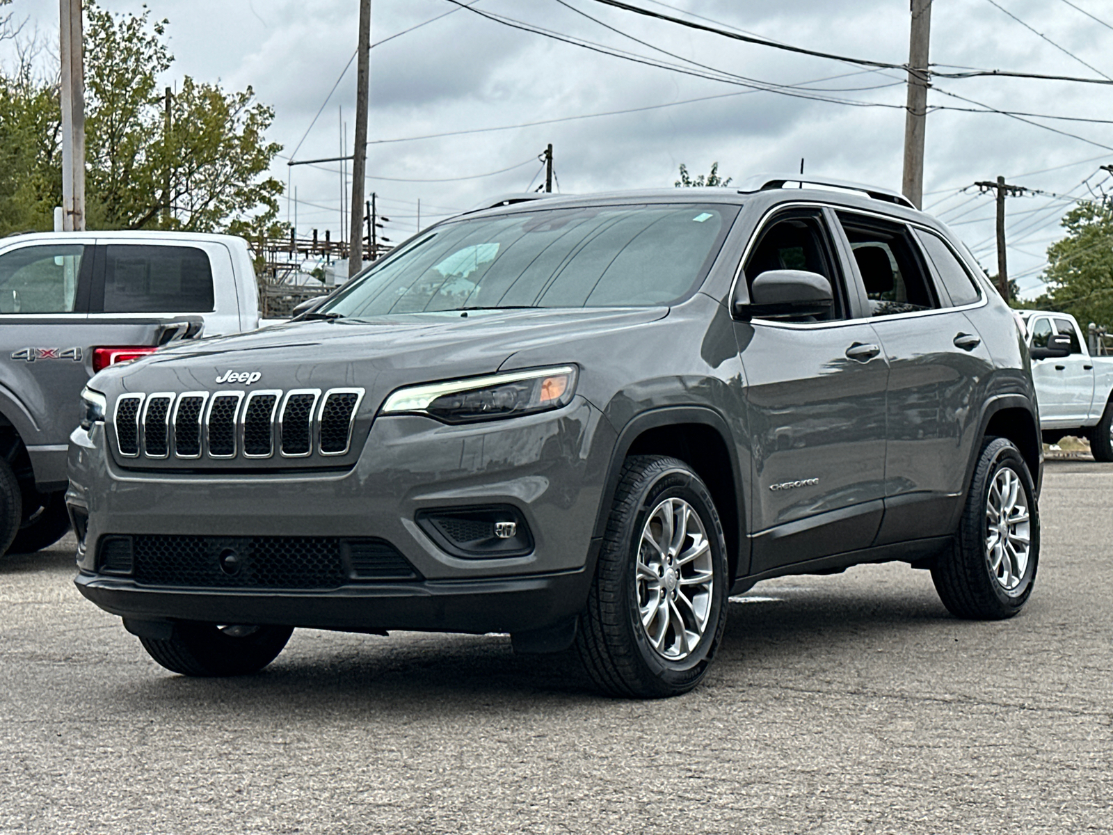 2021 Jeep Cherokee Latitude Lux 5