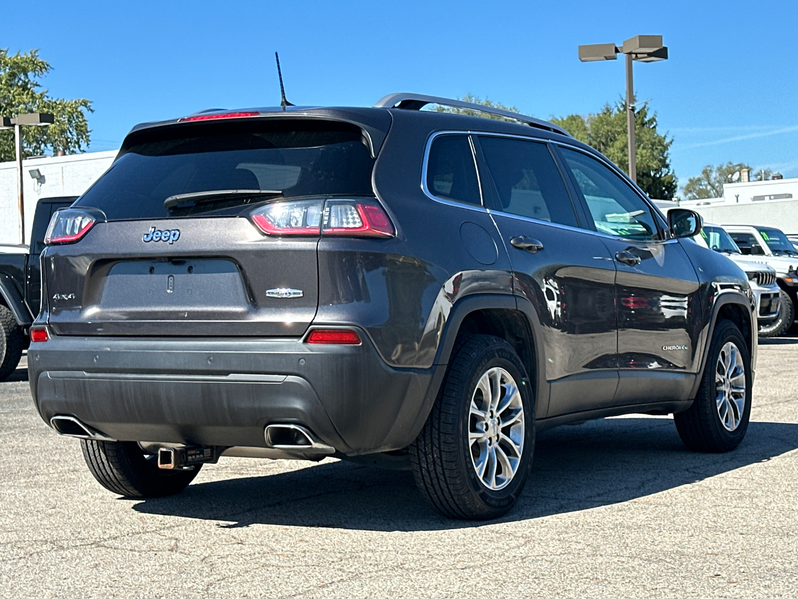 2021 Jeep Cherokee Latitude Lux 3