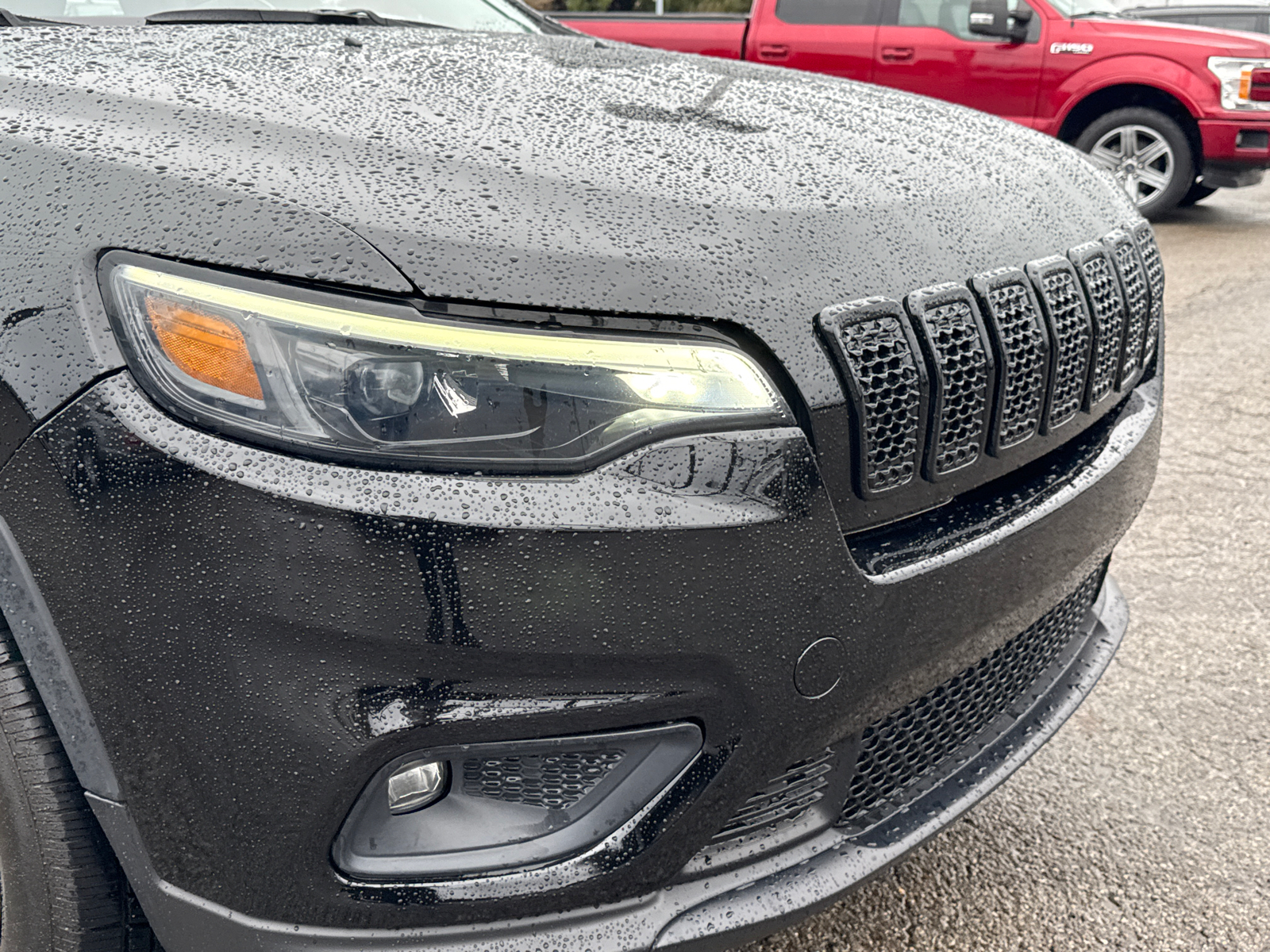 2020 Jeep Cherokee Latitude Plus 31