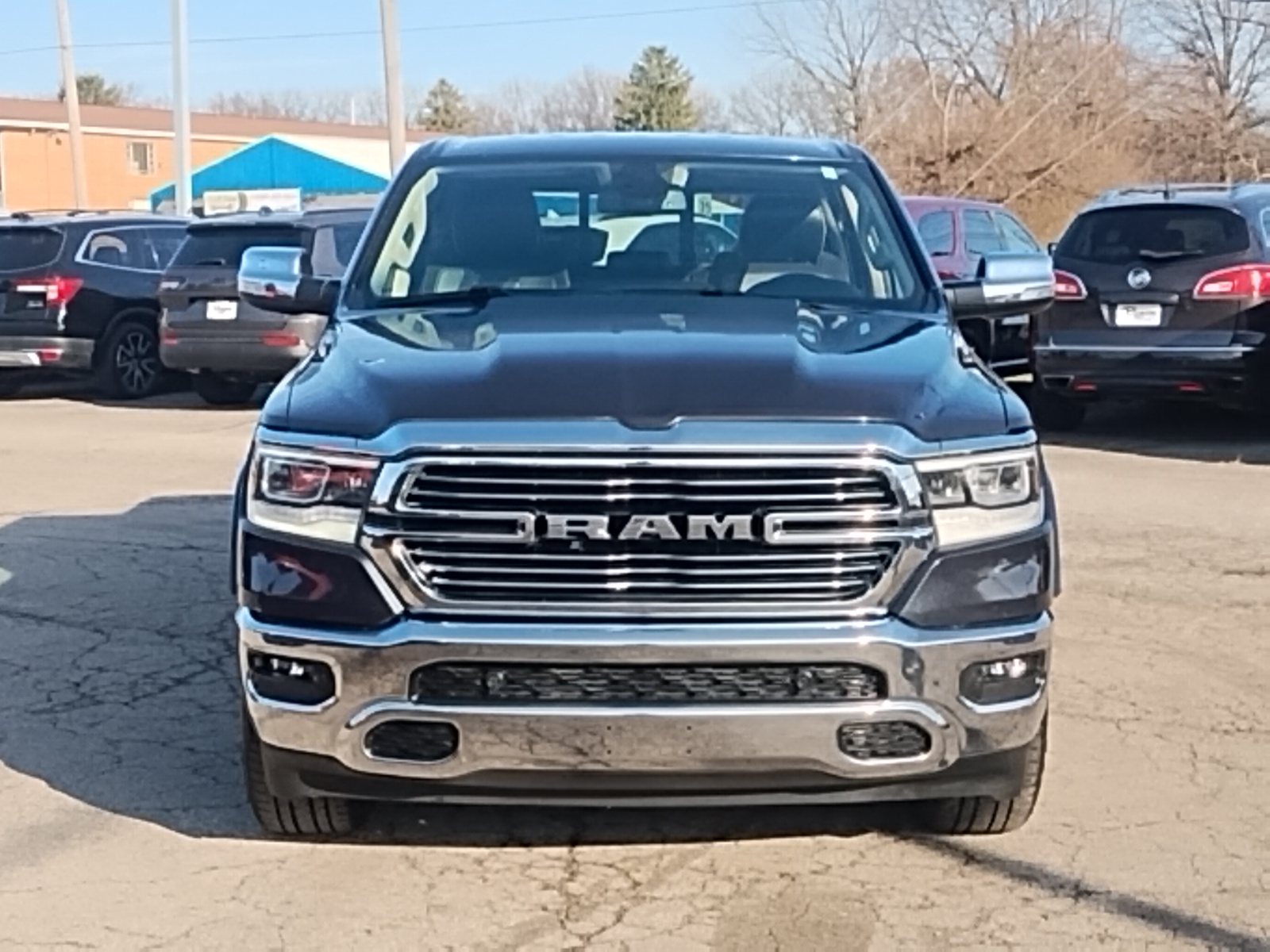 2020 Ram 1500 Laramie 32