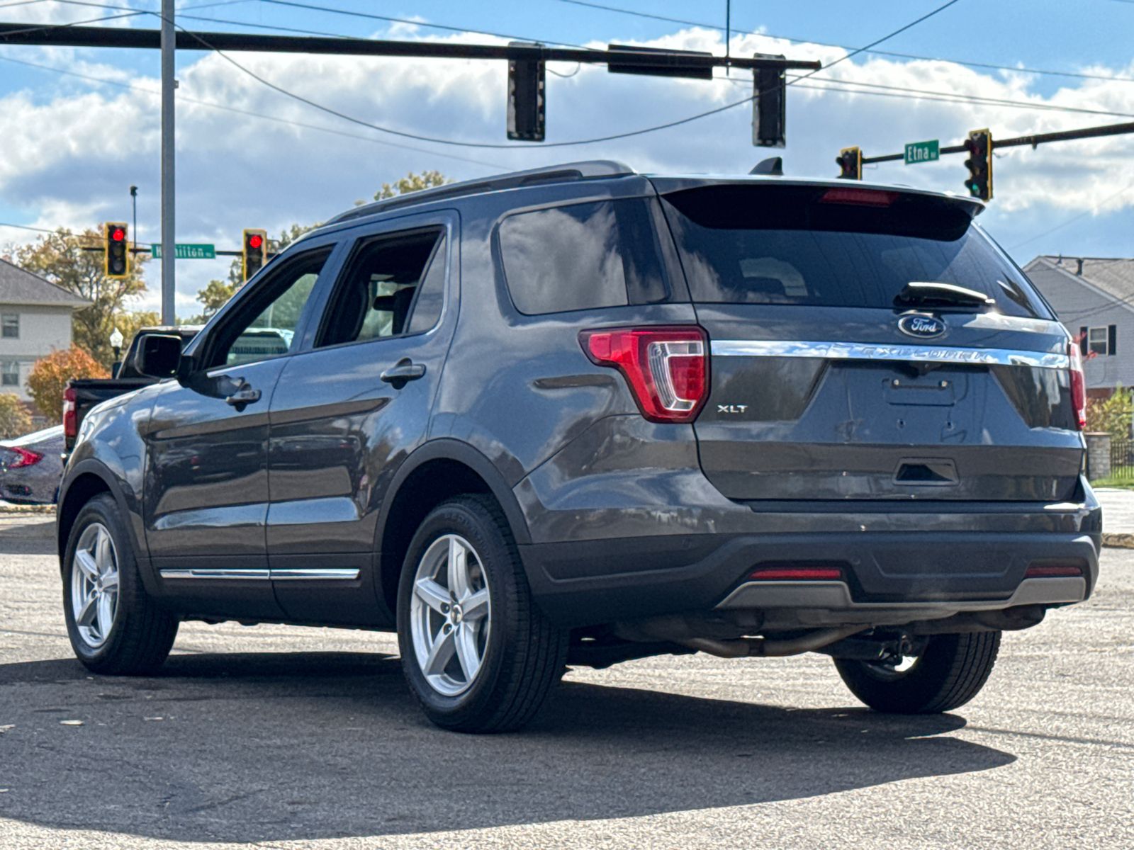 2019 Ford Explorer XLT 4