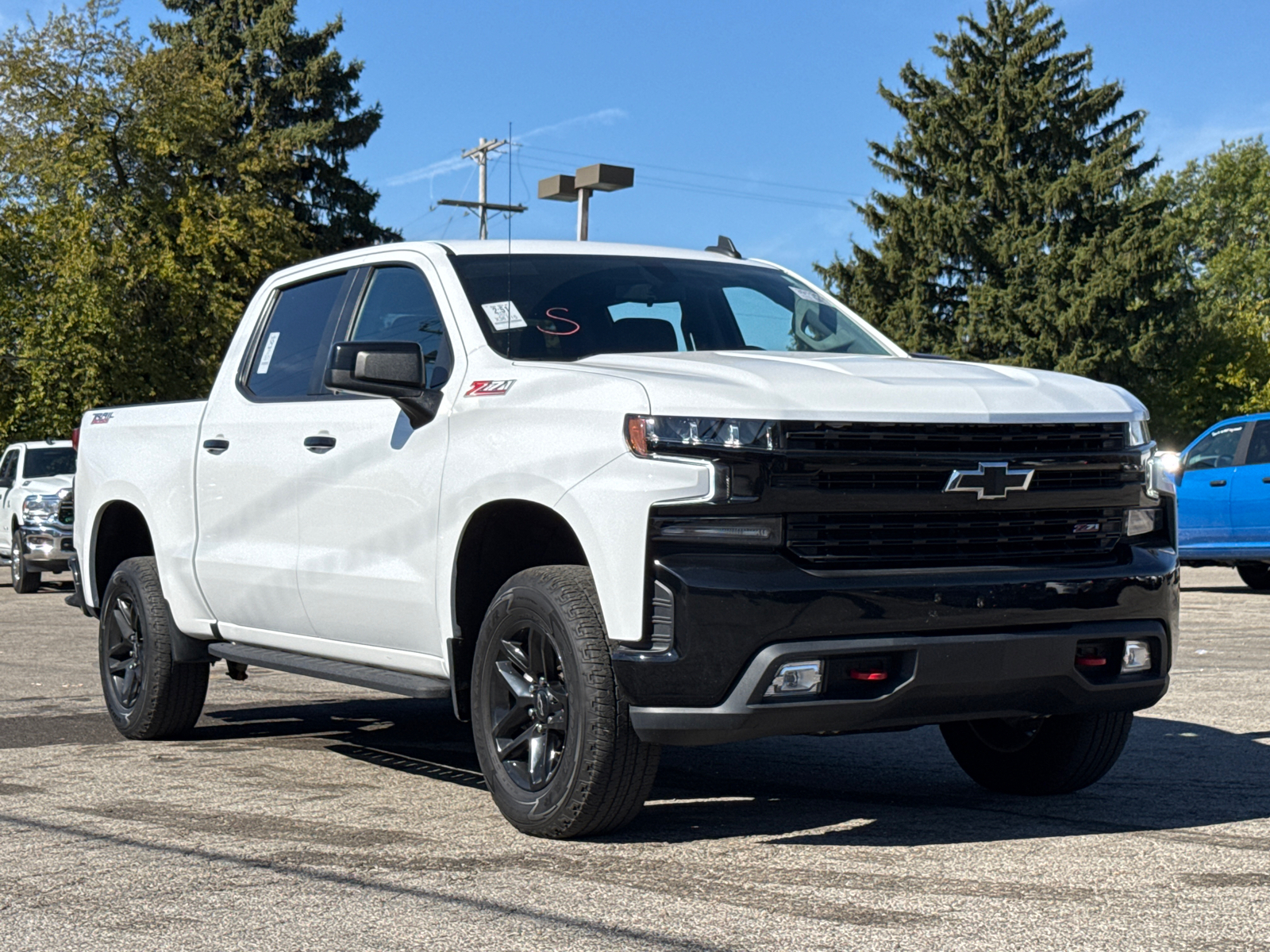 2021 Chevrolet Silverado 1500 LT Trail Boss 1