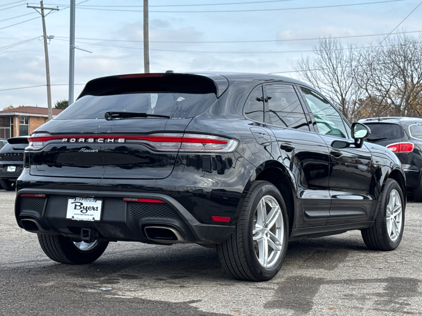 2022 Porsche Macan Base 3