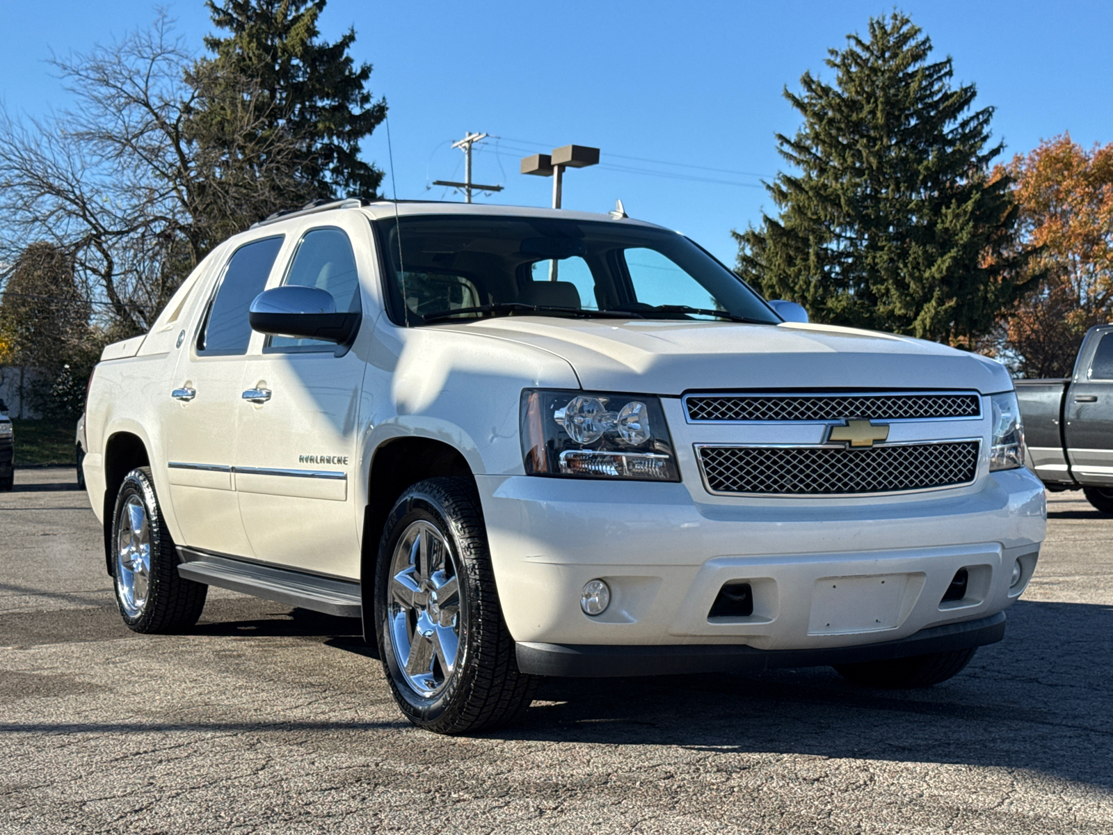 2013 Chevrolet Avalanche 1500 LTZ 1