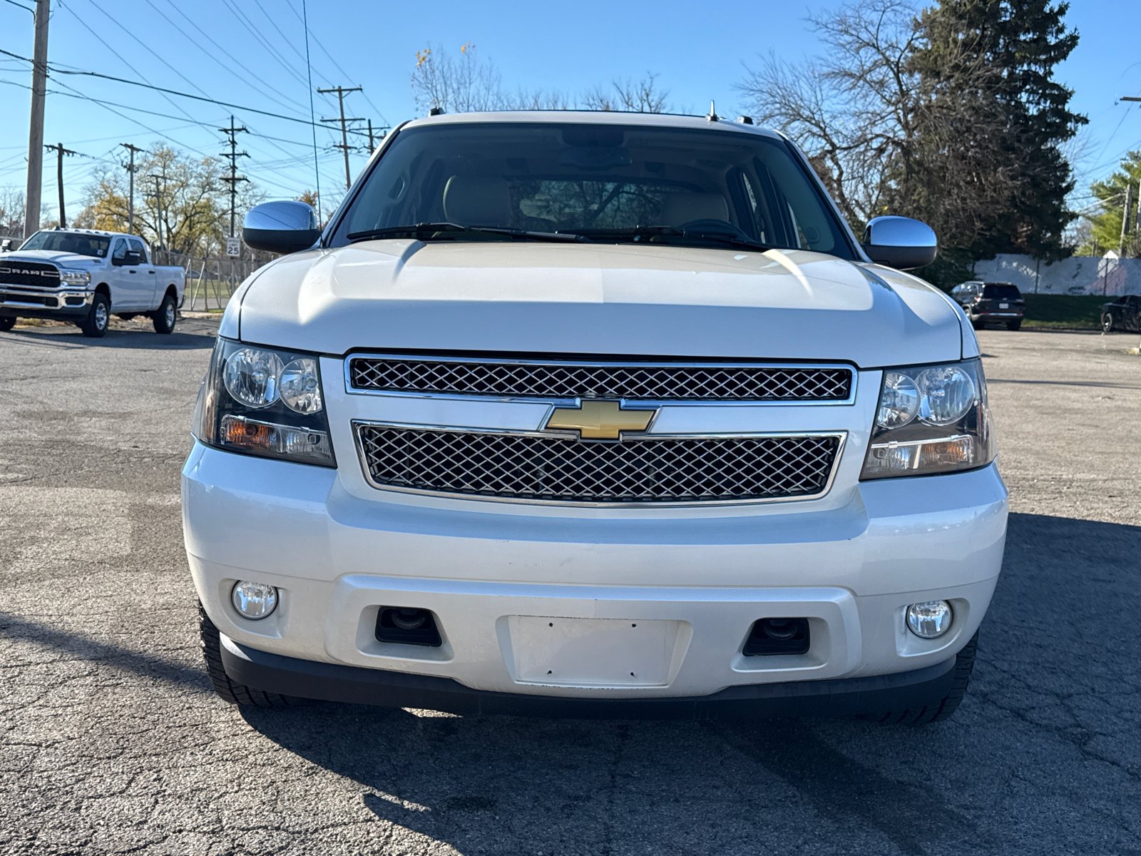 2013 Chevrolet Avalanche 1500 LTZ 34