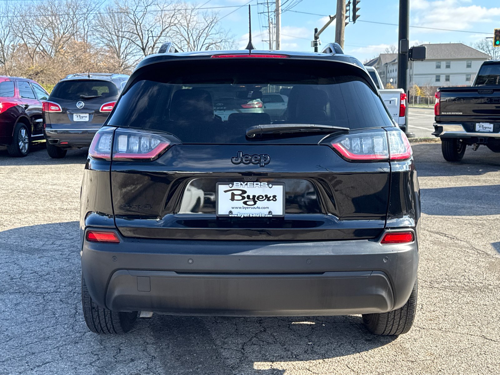 2023 Jeep Cherokee Altitude 32