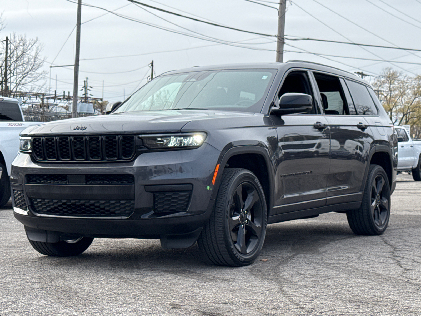 2022 Jeep Grand Cherokee L Laredo 5