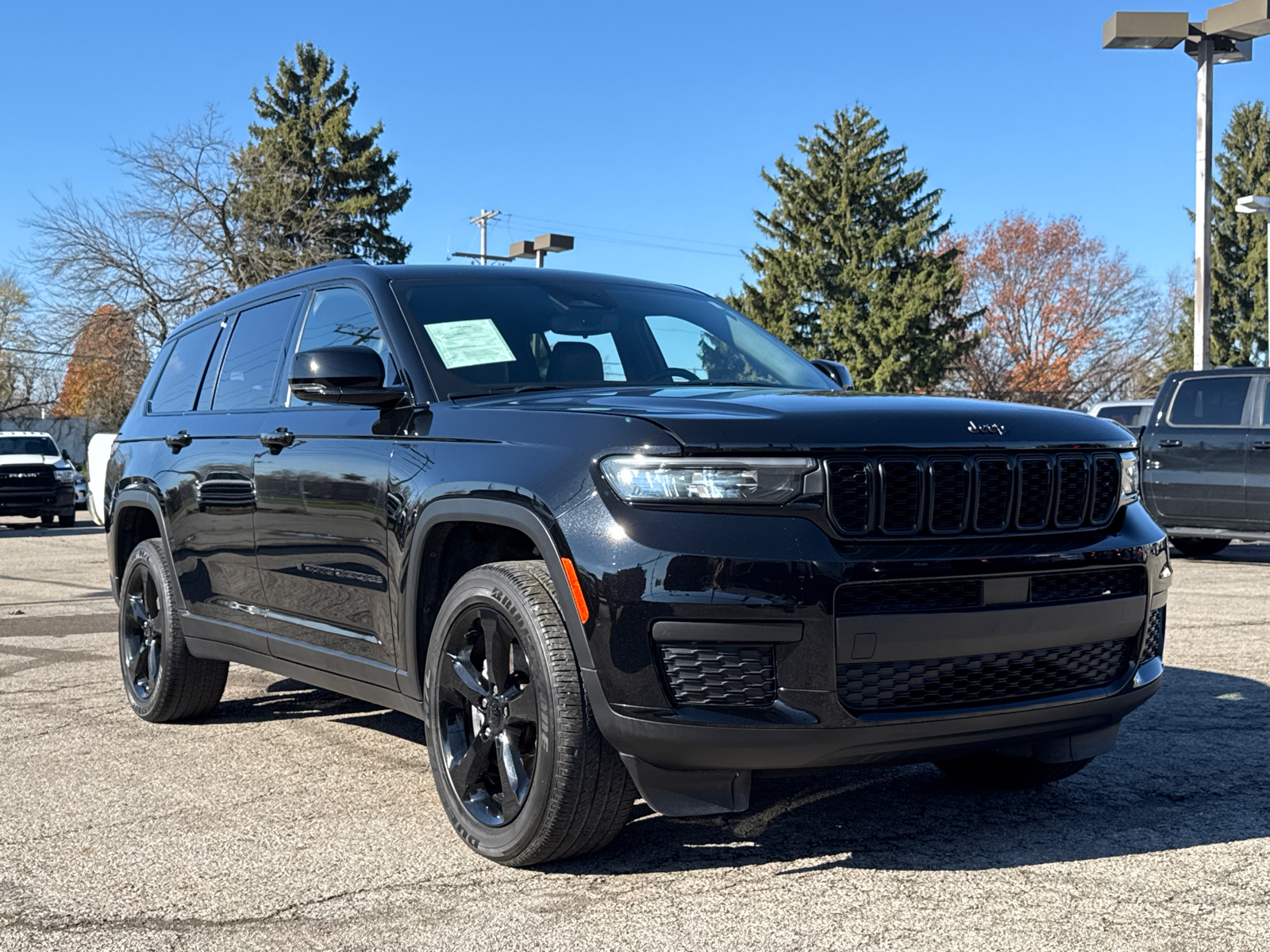 2021 Jeep Grand Cherokee L Laredo 1