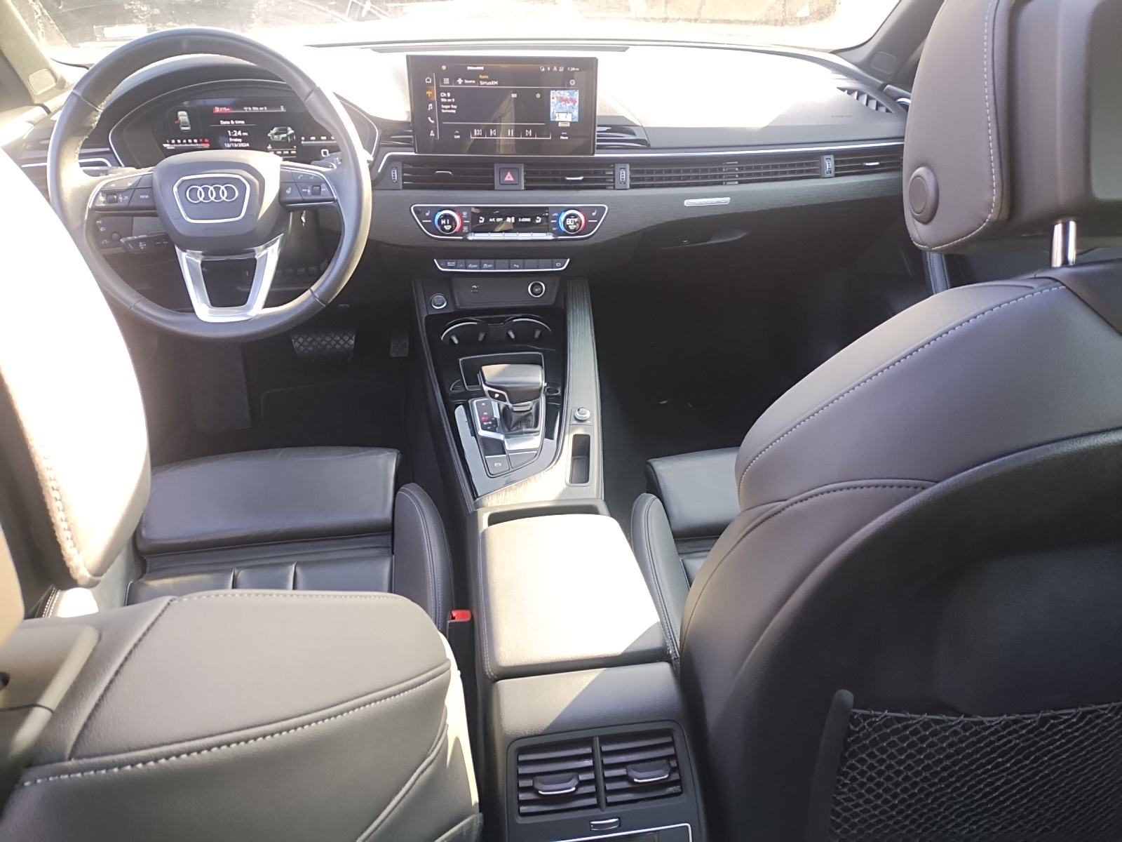 2023 Audi A4 45 S line Premium Plus 7