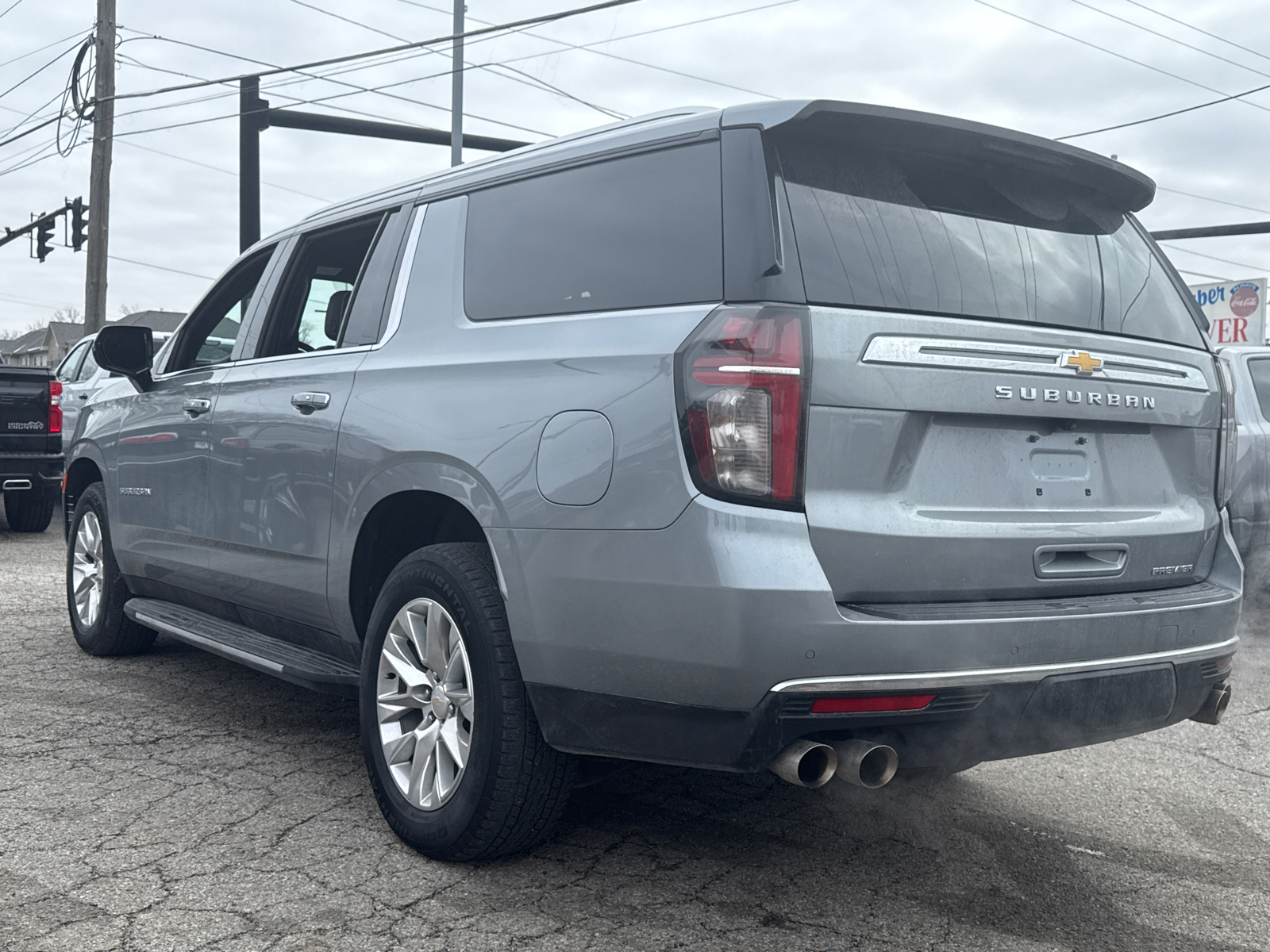 2023 Chevrolet Suburban Premier 4