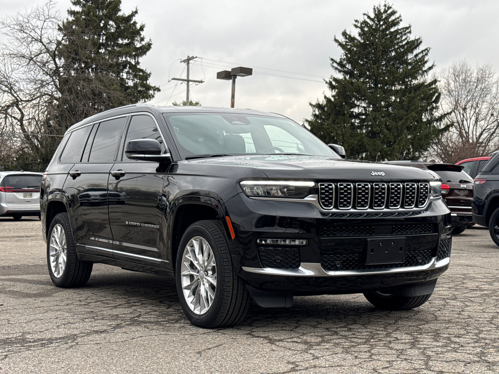 2021 Jeep Grand Cherokee L Summit 1